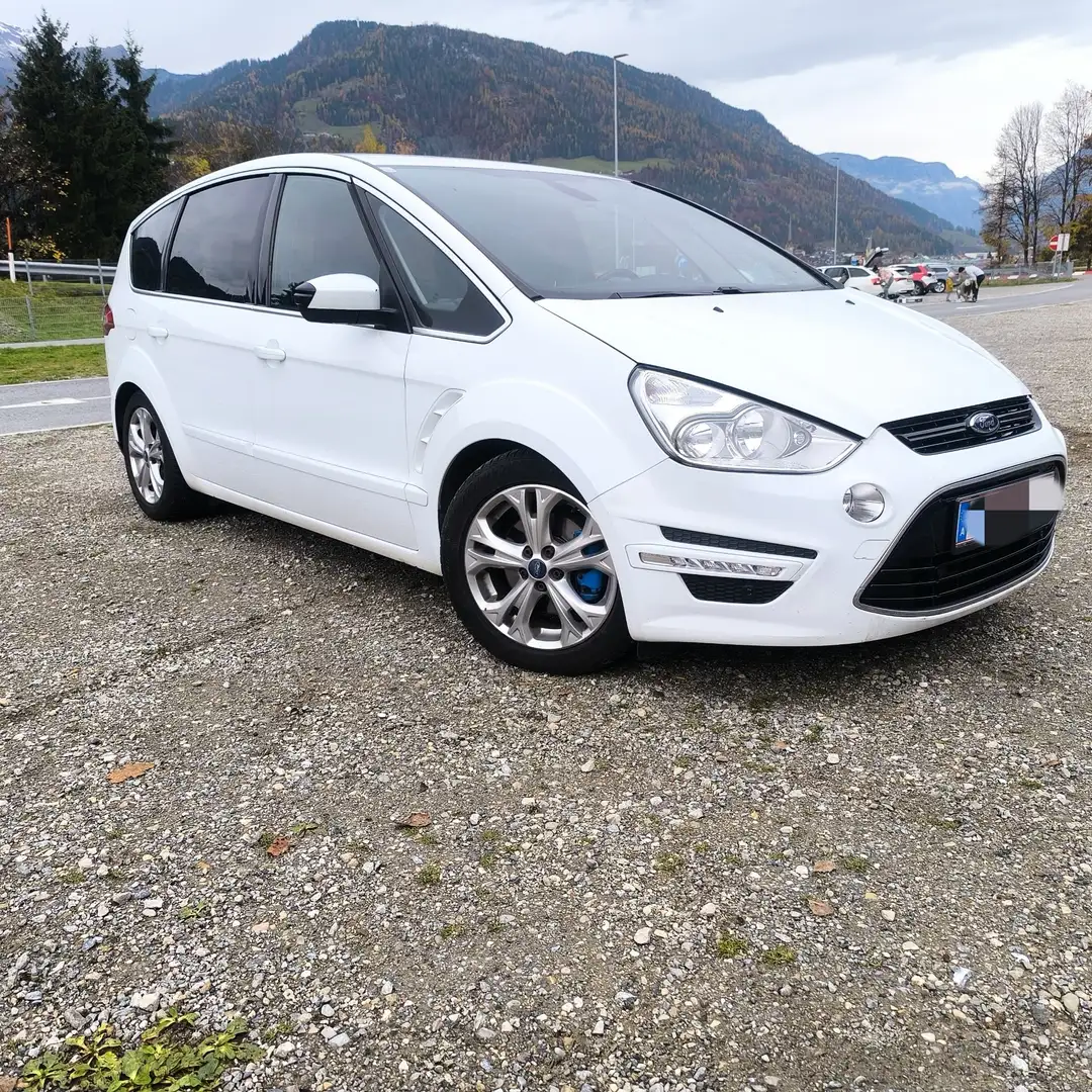 Ford S-Max 2.0 TDCi DPF Titanium - 1