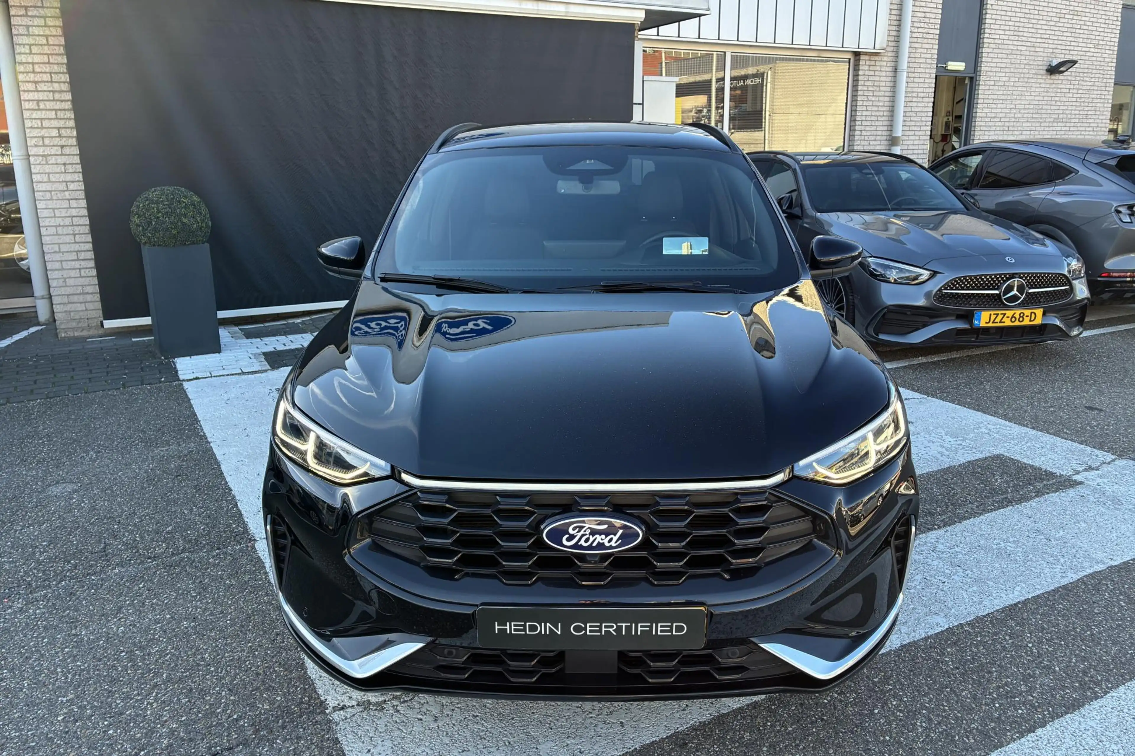 Ford Kuga 2.5 PHEV ST-Line X | Winterpack | Technology Pack — photo 7