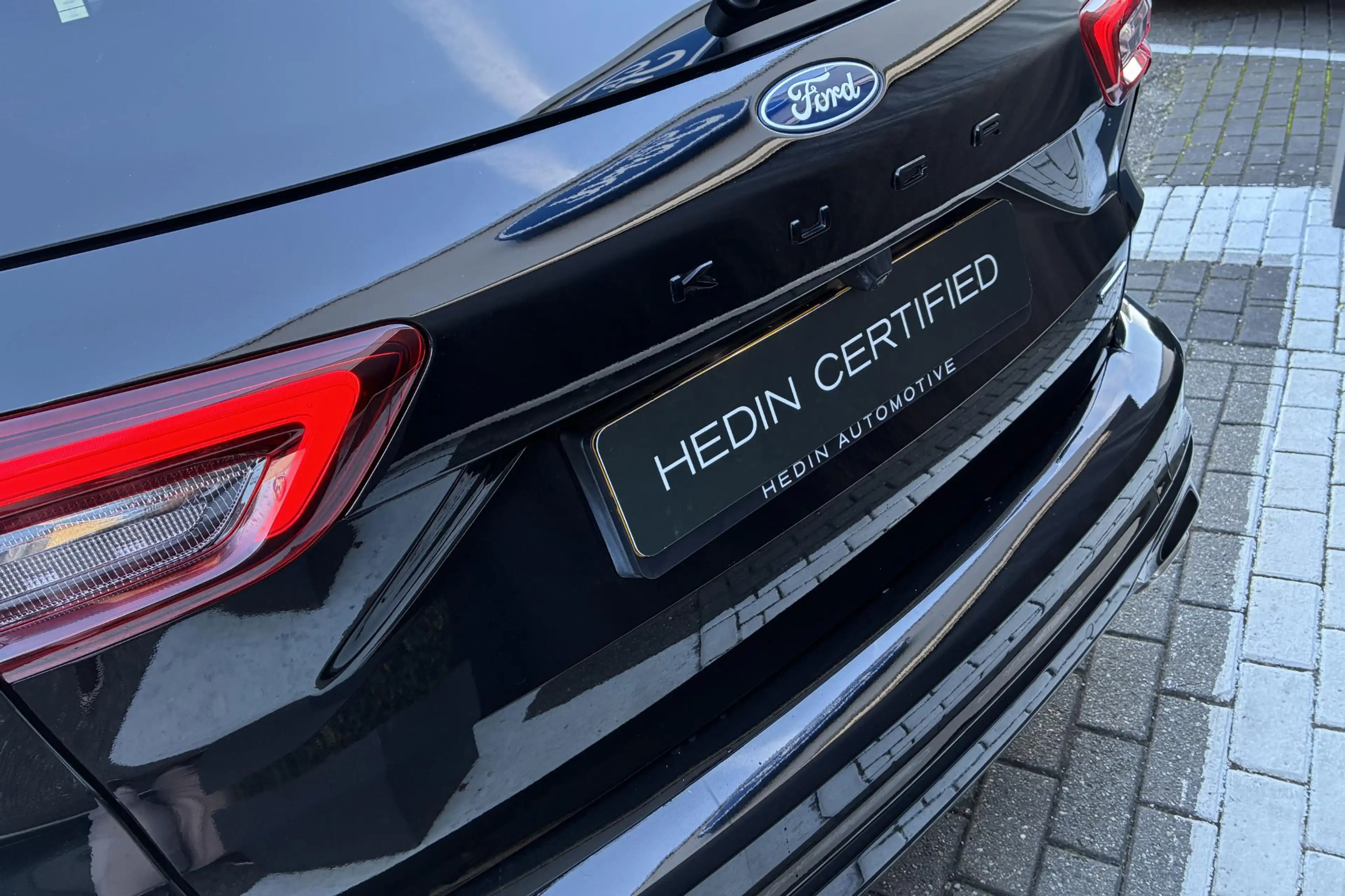 Ford Kuga 2.5 PHEV ST-Line X | Winterpack | Technology Pack — photo 6