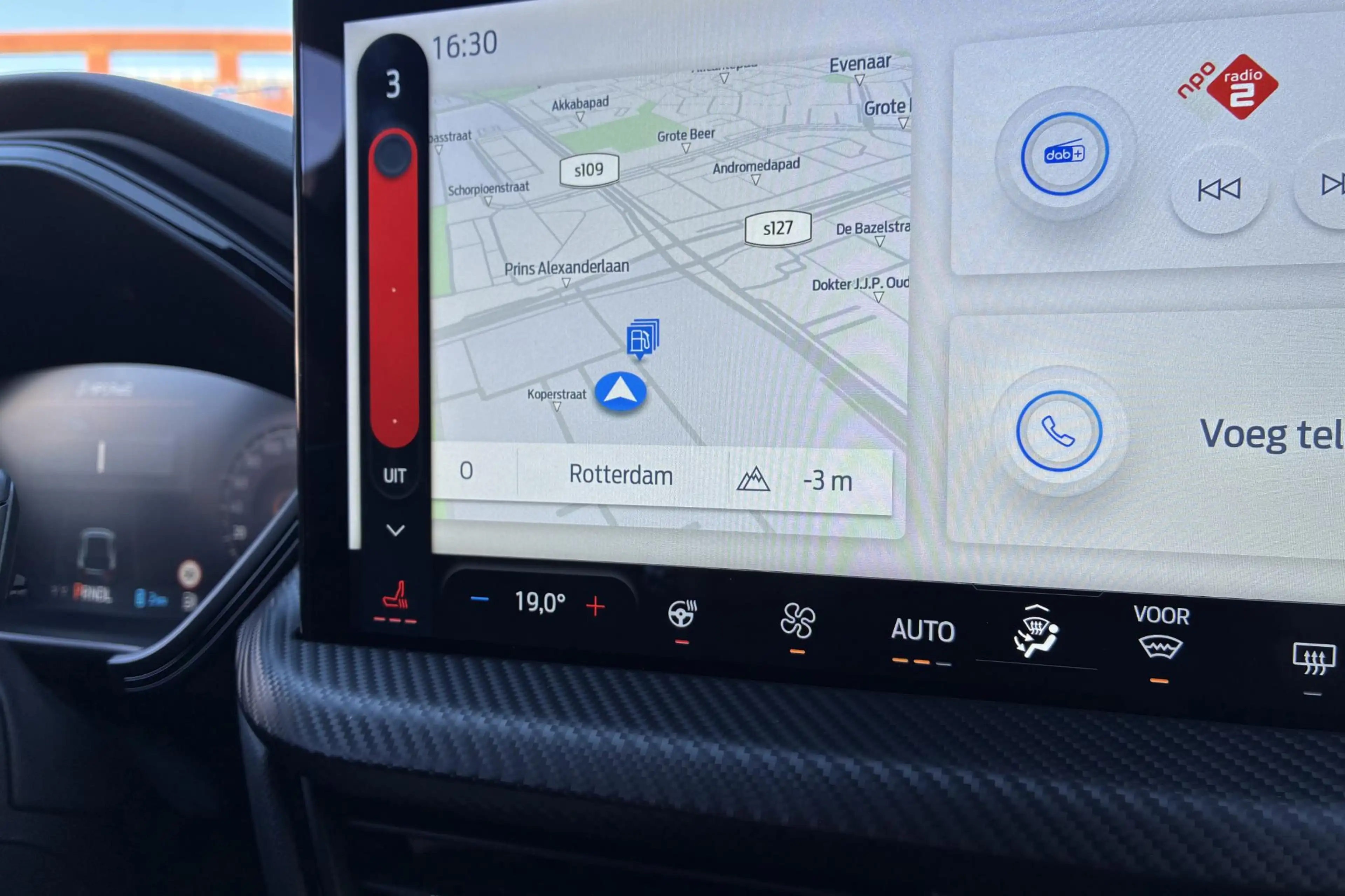 Ford Kuga 2.5 PHEV ST-Line X | Winterpack | Technology Pack — photo 13