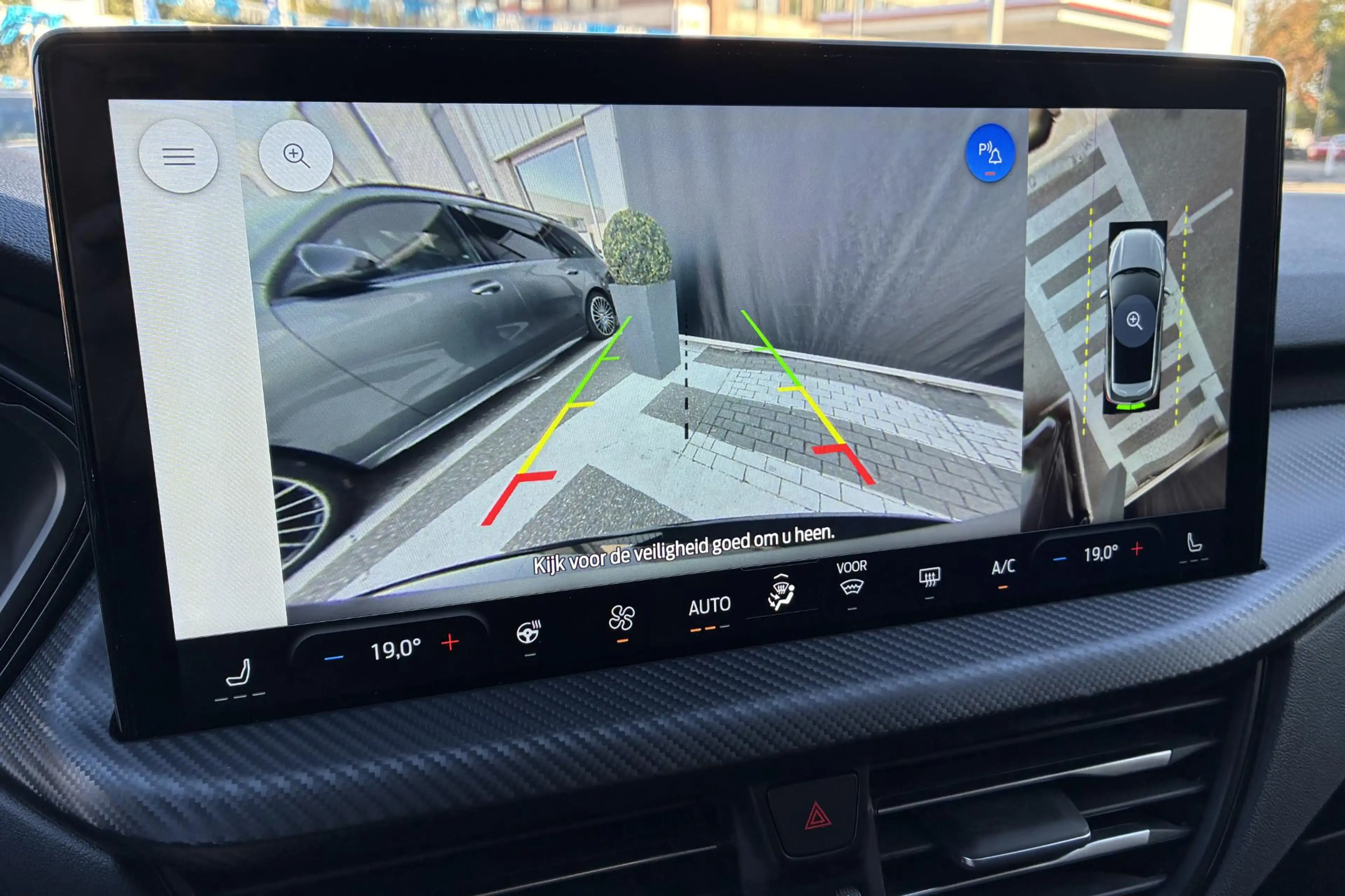 Ford Kuga 2.5 PHEV ST-Line X | Winterpack | Technology Pack — photo 12