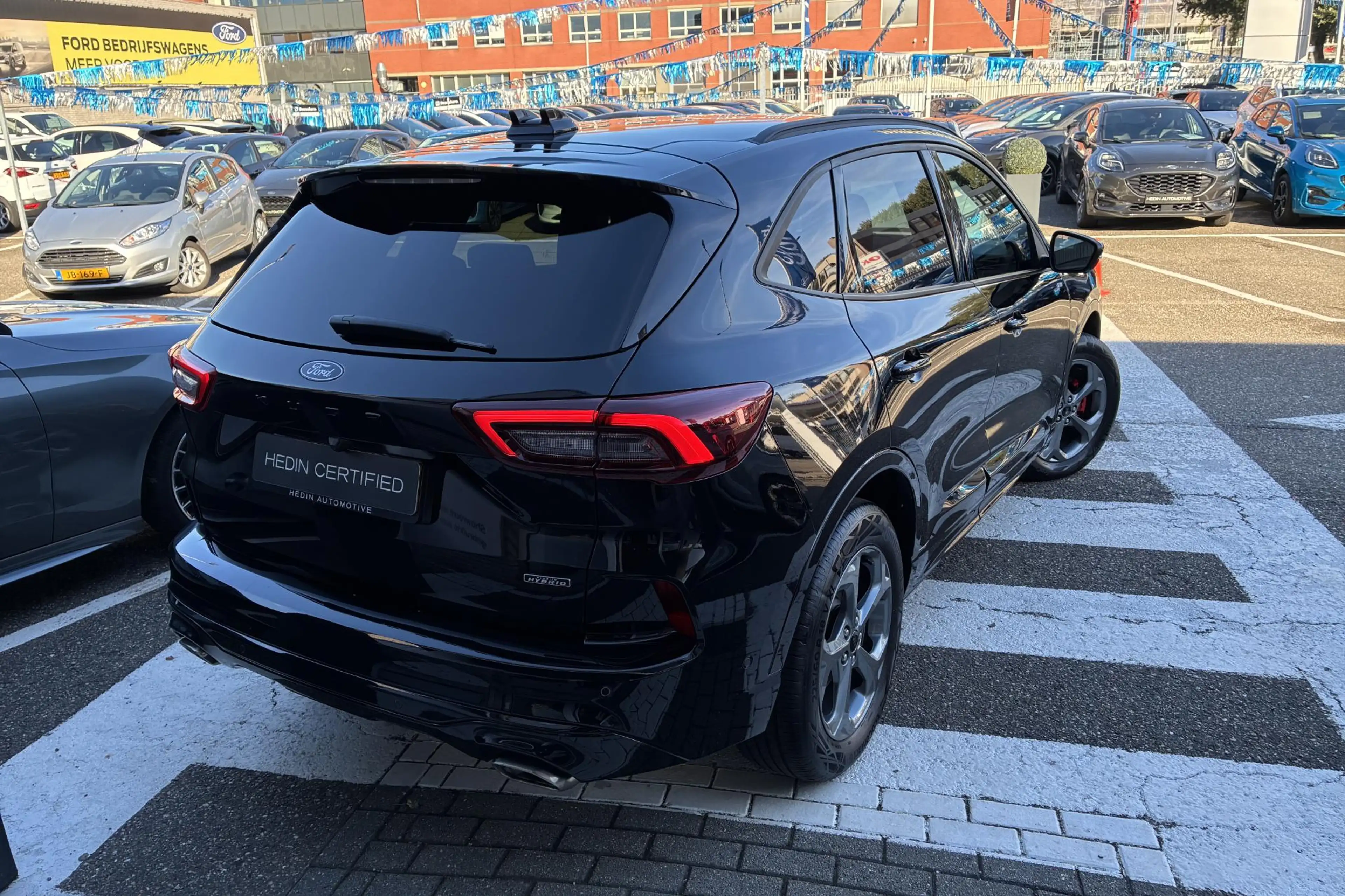 Ford Kuga 2.5 PHEV ST-Line X | Winterpack | Technology Pack — photo 2