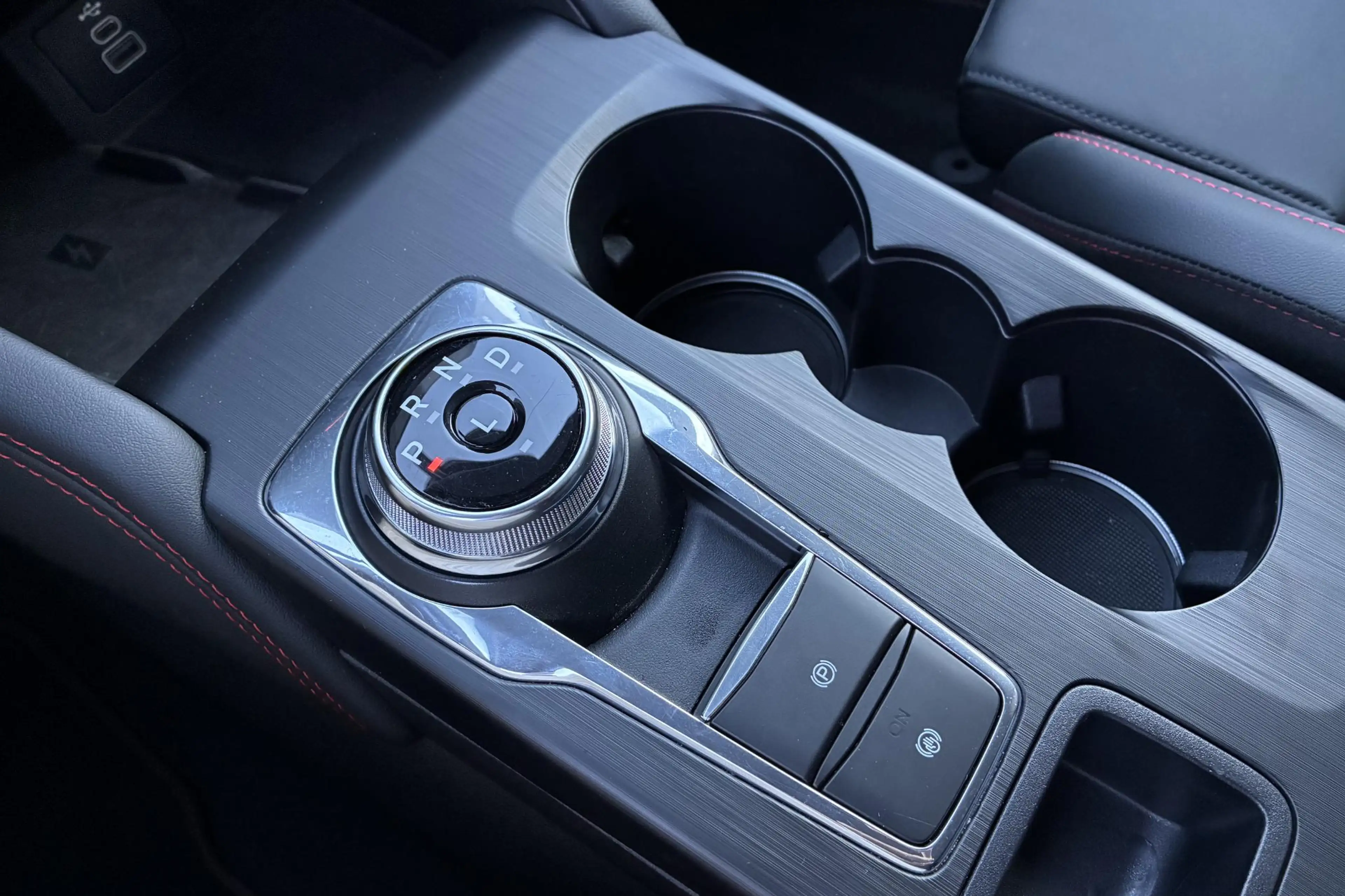Ford Kuga 2.5 PHEV ST-Line X | Winterpack | Technology Pack — photo 14