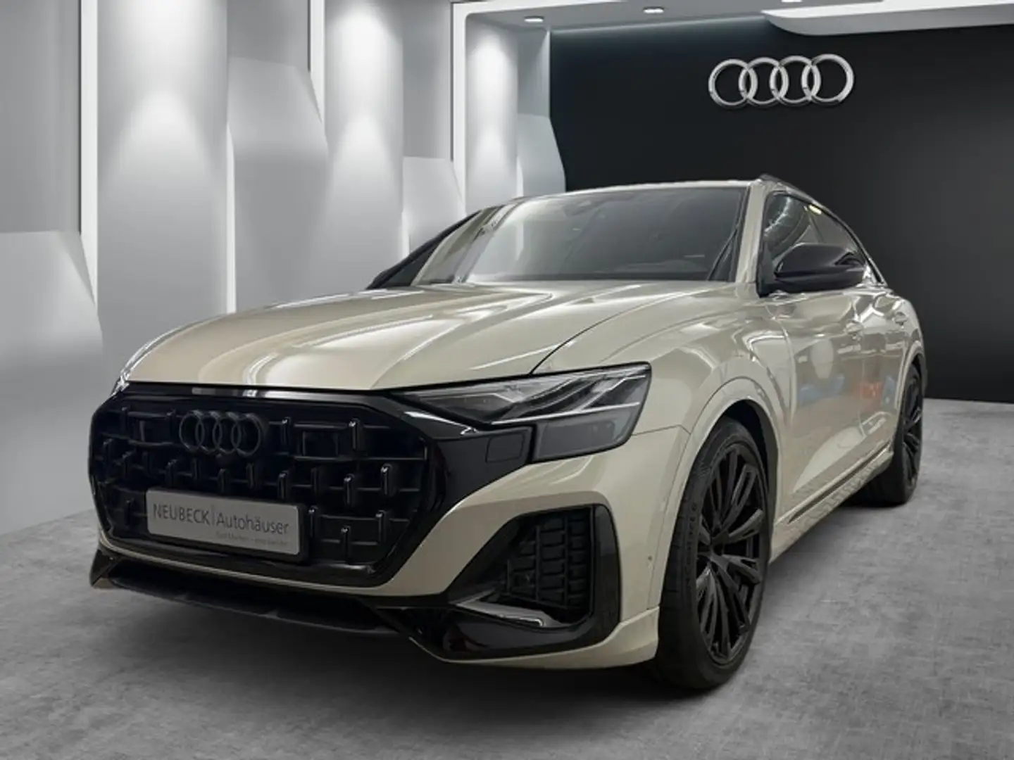 Audi Q8 mega optik! Glasdach AHK Standheizung Beige - 1