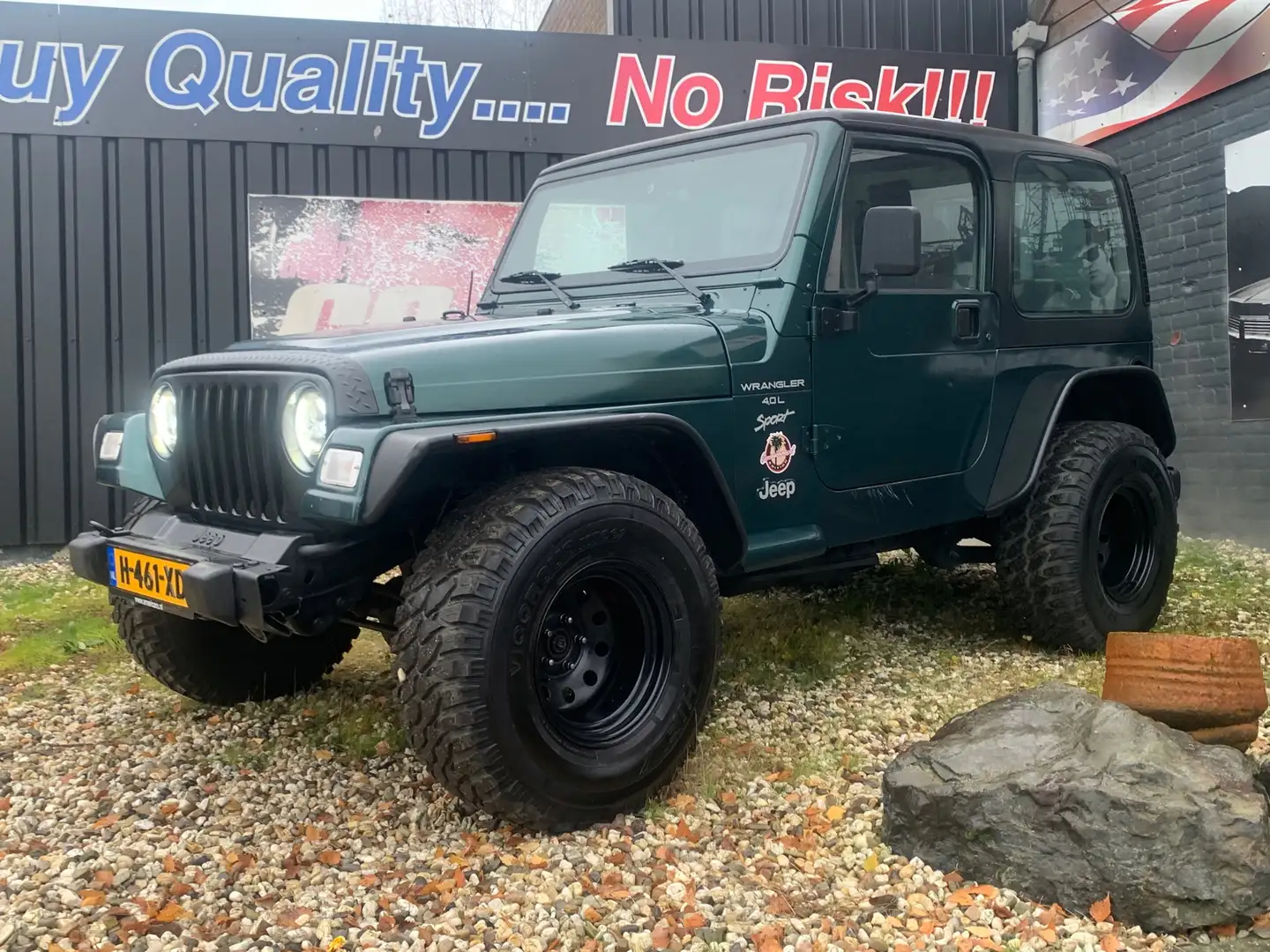 Jeep Wrangler 4.0i AUTOMATIC - 2