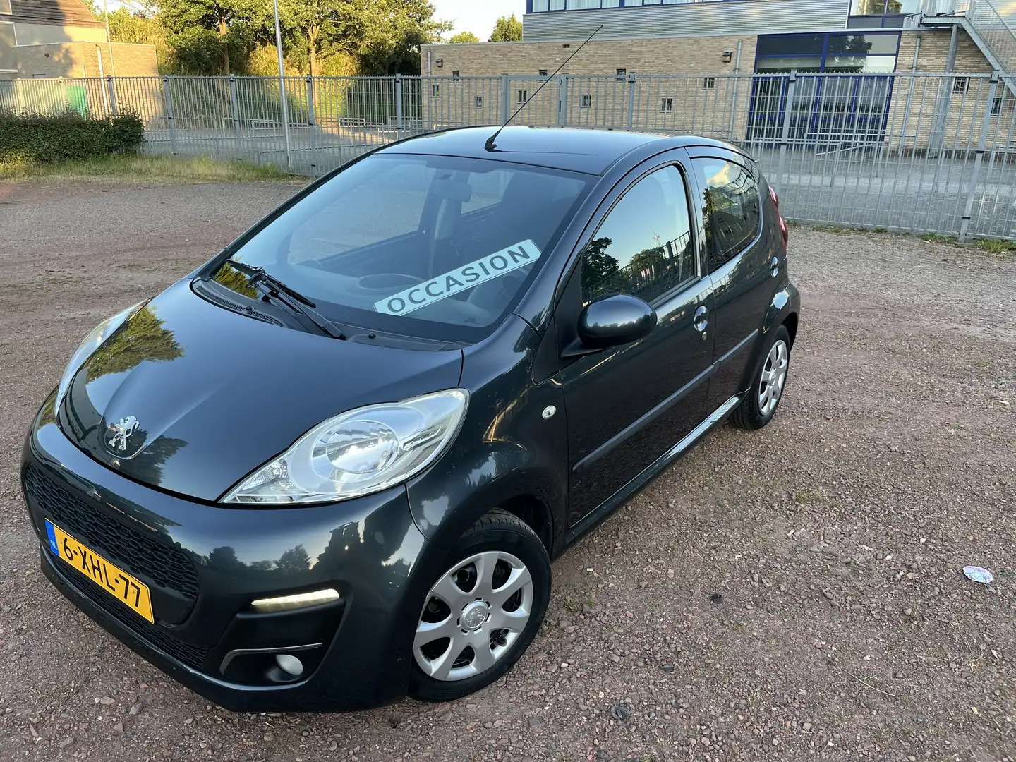 Peugeot 107 1.0 Active Gris - 1