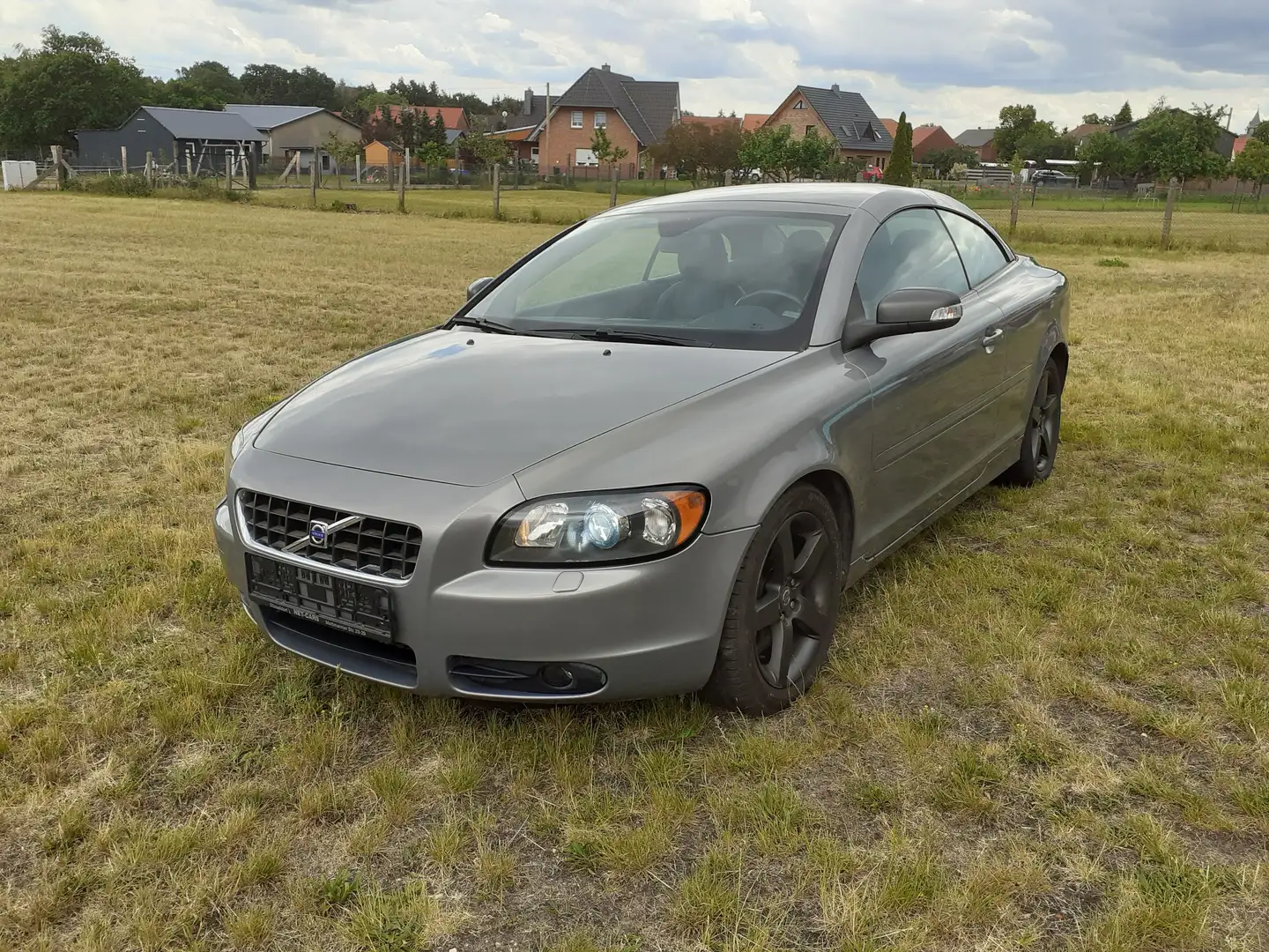 Volvo C70 C70 2.0D Summum Grau - 2