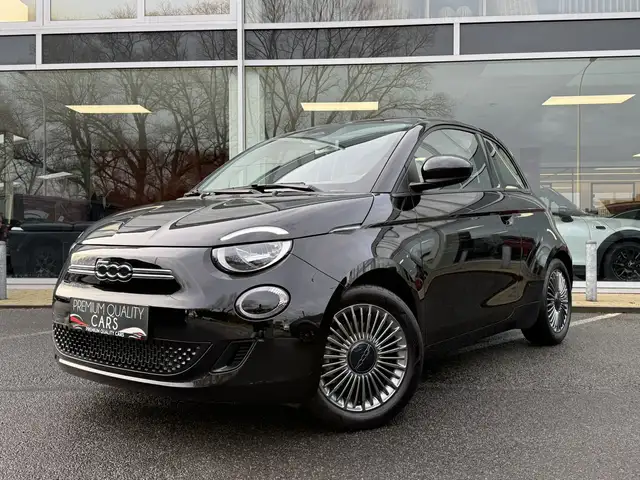 Fiat 500e 42Kwh Icon / CARPLAY / PANODAK / CRUISECONTROL /