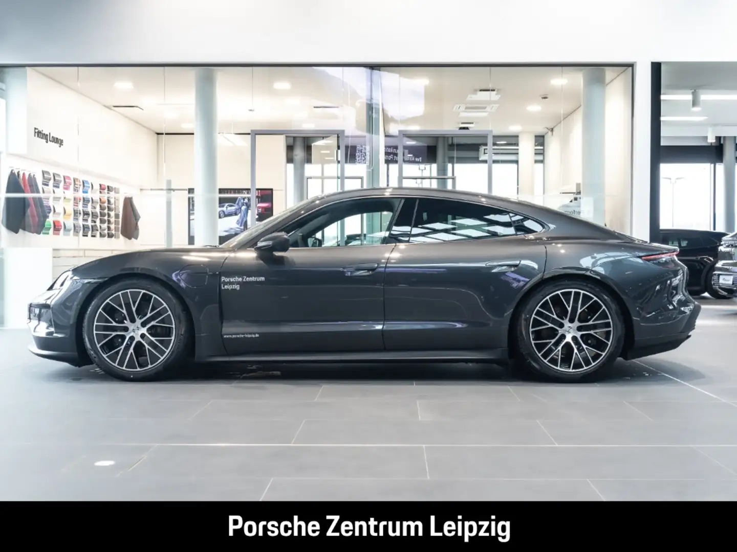 Porsche Taycan 4 Massage Sitzlüftung Bose ACC SportChrono Grau - 2