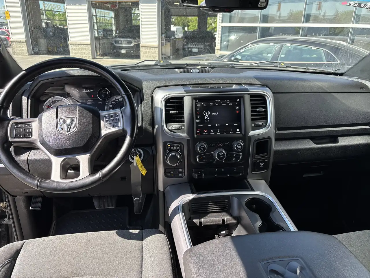 RAM 1500 снимка RAM 1500