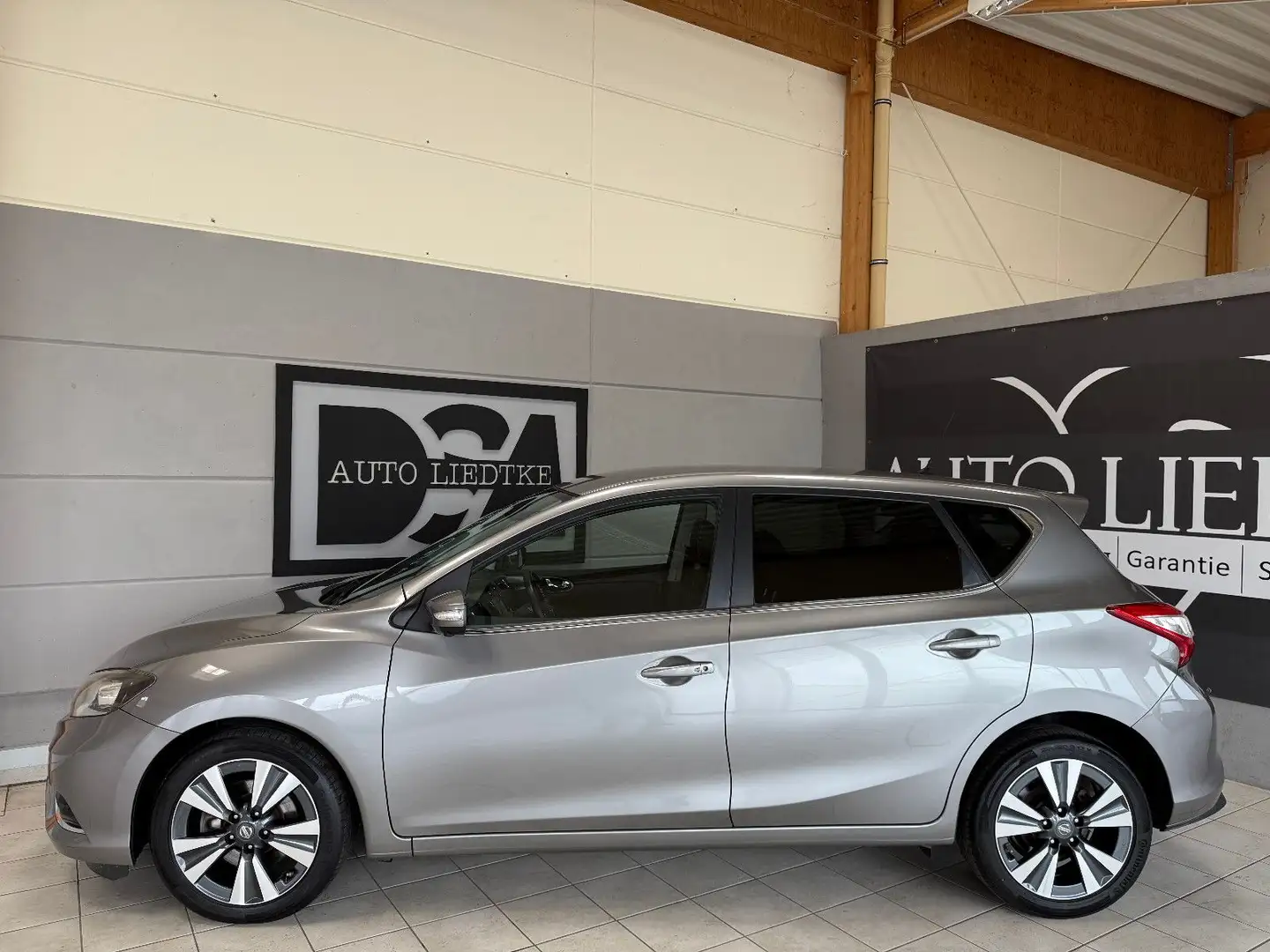 Nissan Pulsar 1.6 Turbo N-Connecta/360-Kamera/Sithz./ Grau - 2