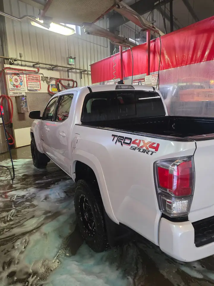 Toyota Tacoma photo Toyota Tacoma