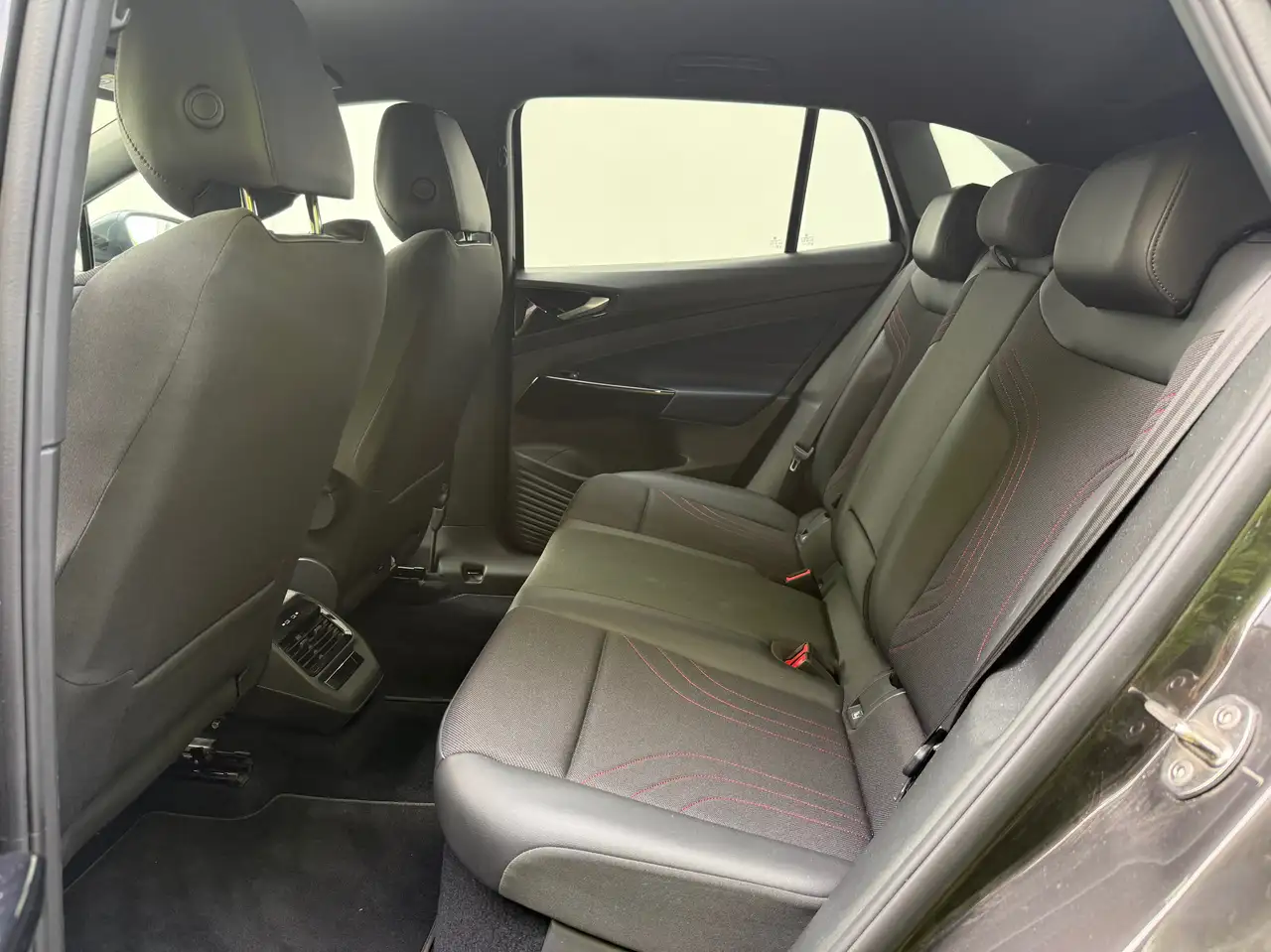 Volkswagen ID.4 GTX – Bild 18