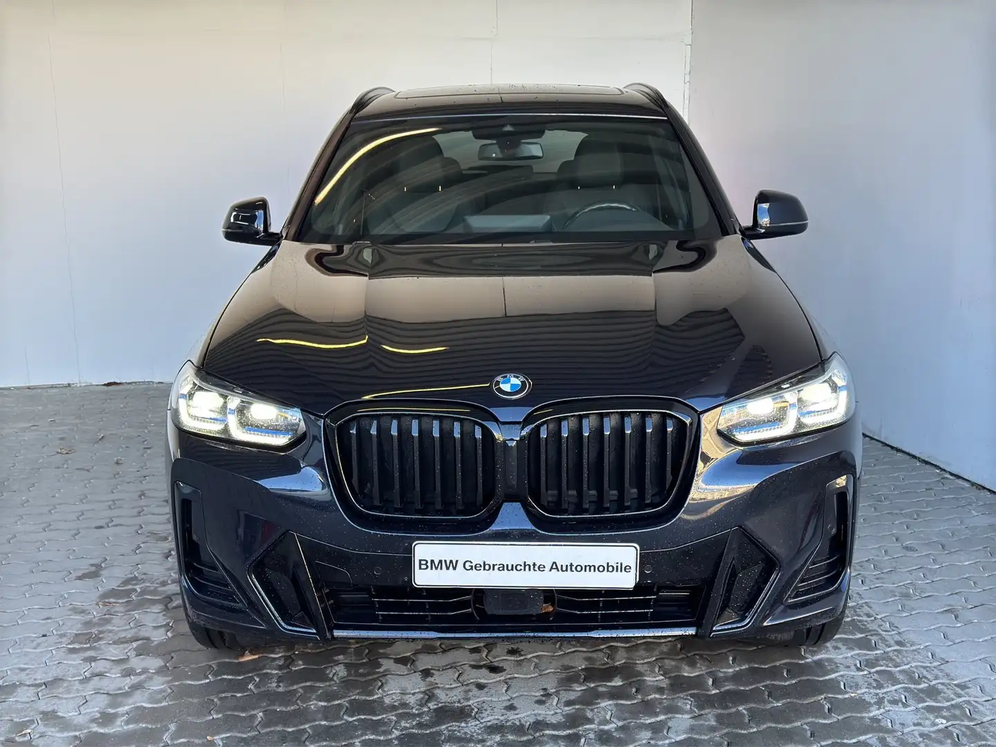 BMW X3 xDrive20d M Sportpaket Schwarz - 2