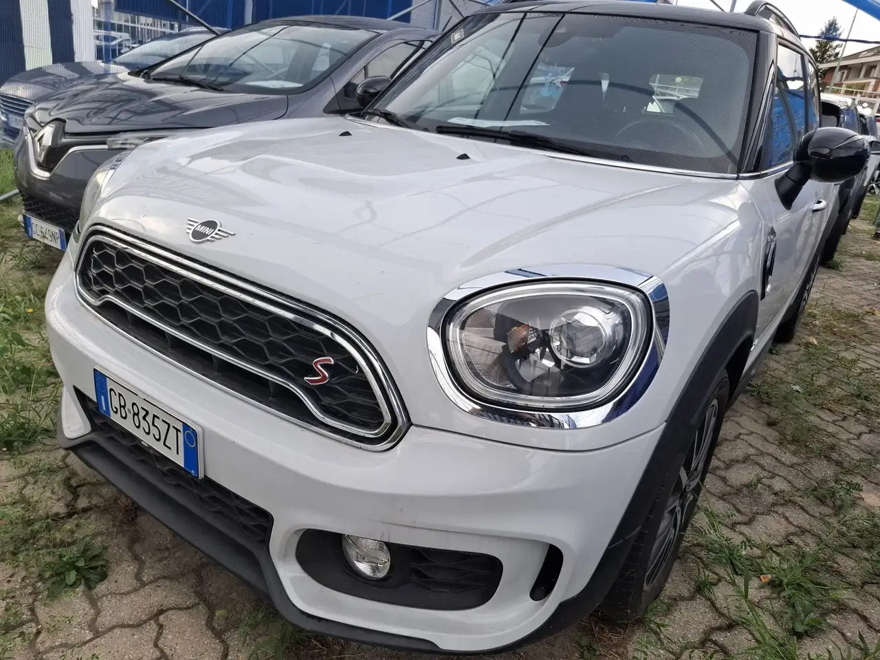 MINI Cooper Countryman Mini Countryman 2.0 Cooper SD Hype all4 auto my18 — photo 1 of 14