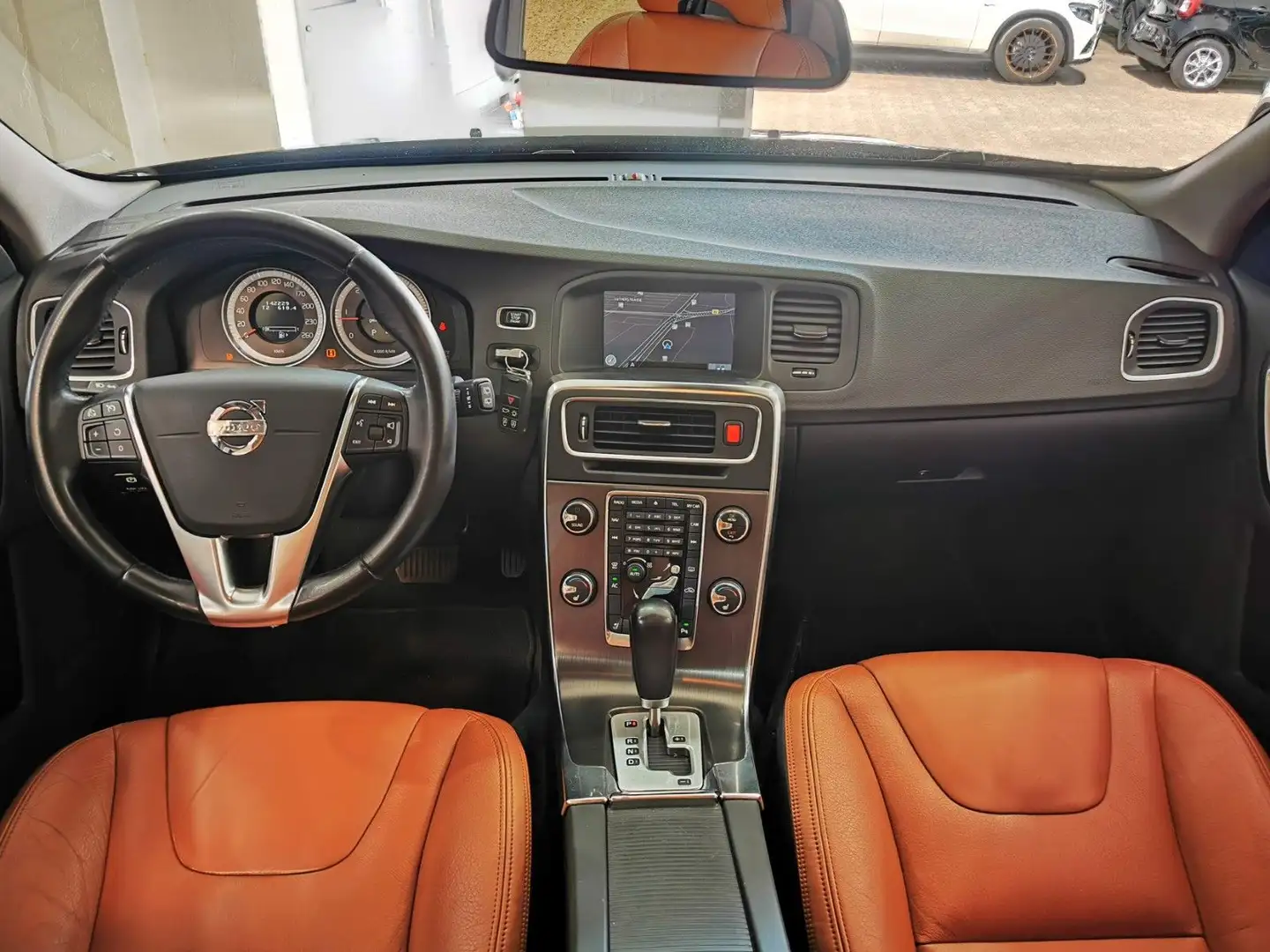 Volvo V60 SUMMUM | COGNAC BRAUN SITZ + [12M. GARANTIE] Schwarz - 2