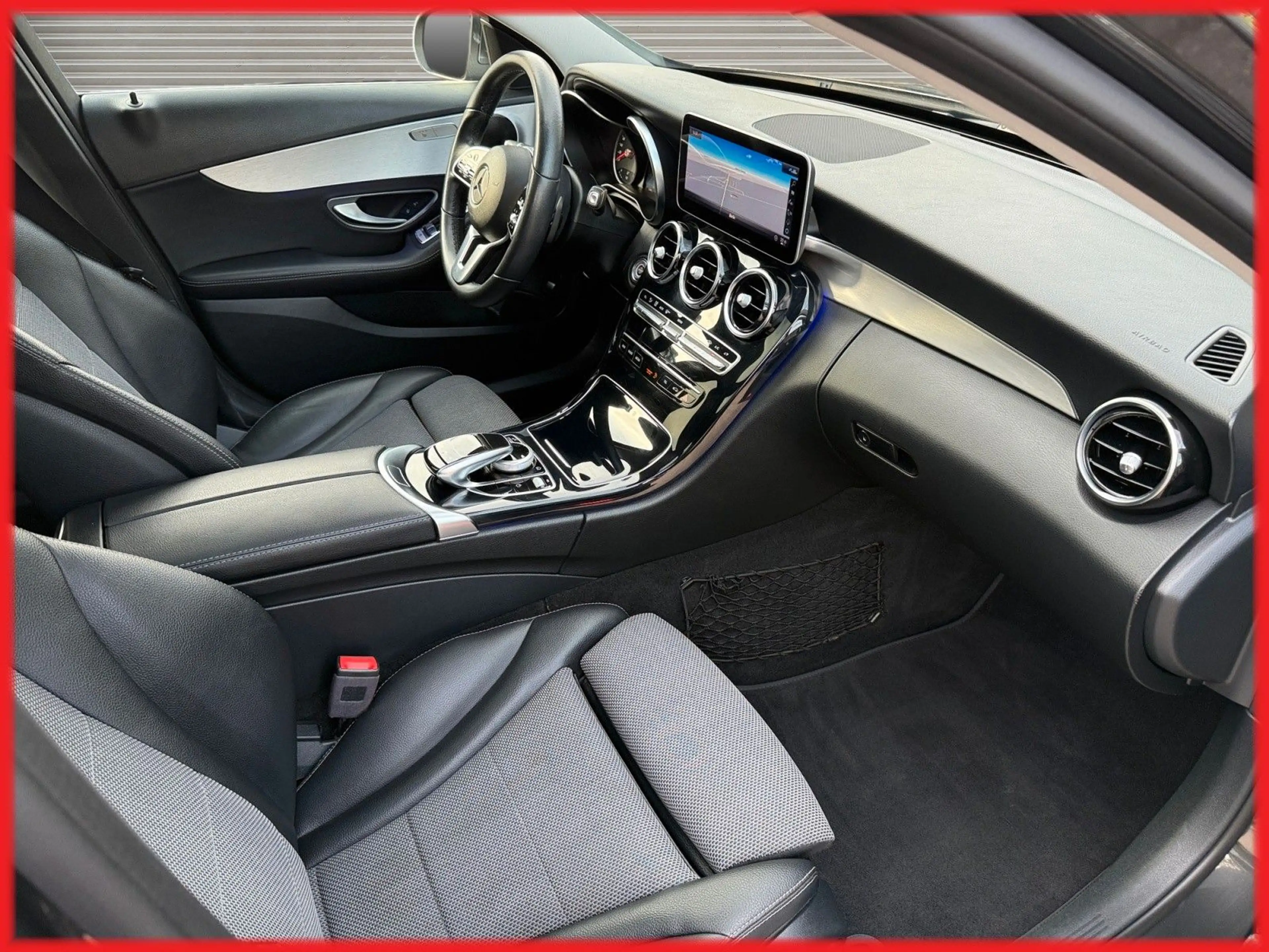 Mercedes-Benz C 400 T 4Matic 9G Multibeam Panorama RFK abn.AHK — photo 13