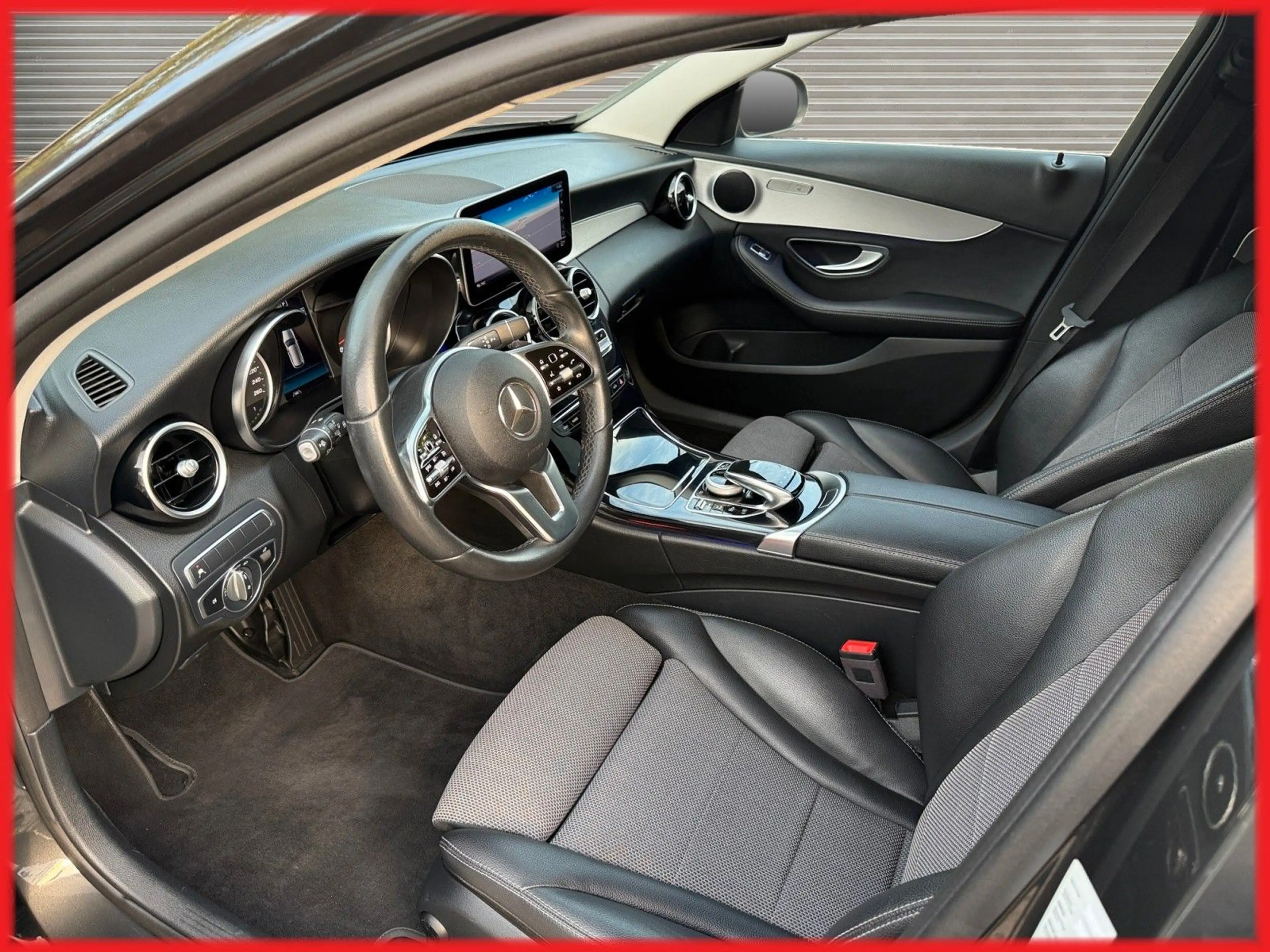 Mercedes-Benz C 400 T 4Matic 9G Multibeam Panorama RFK abn.AHK — photo 9