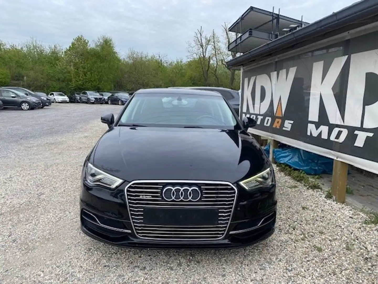 Audi A3 Sportback 1.4 TFSI e-tron Attraction S tronic Noir - 2