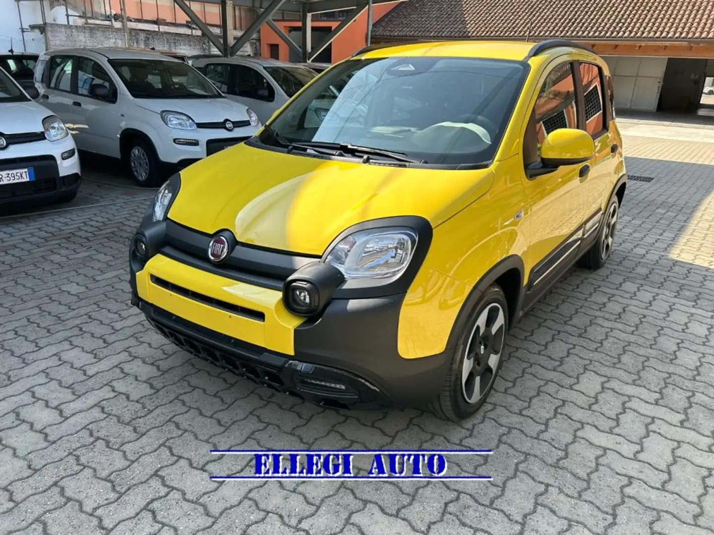 Fiat Pandina PANDINA CROSS PROMO FINAZ  1.0 FireFly  Hy Amarillo - 1