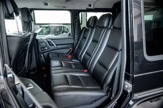 Mercedes-Benz G 500 view 13