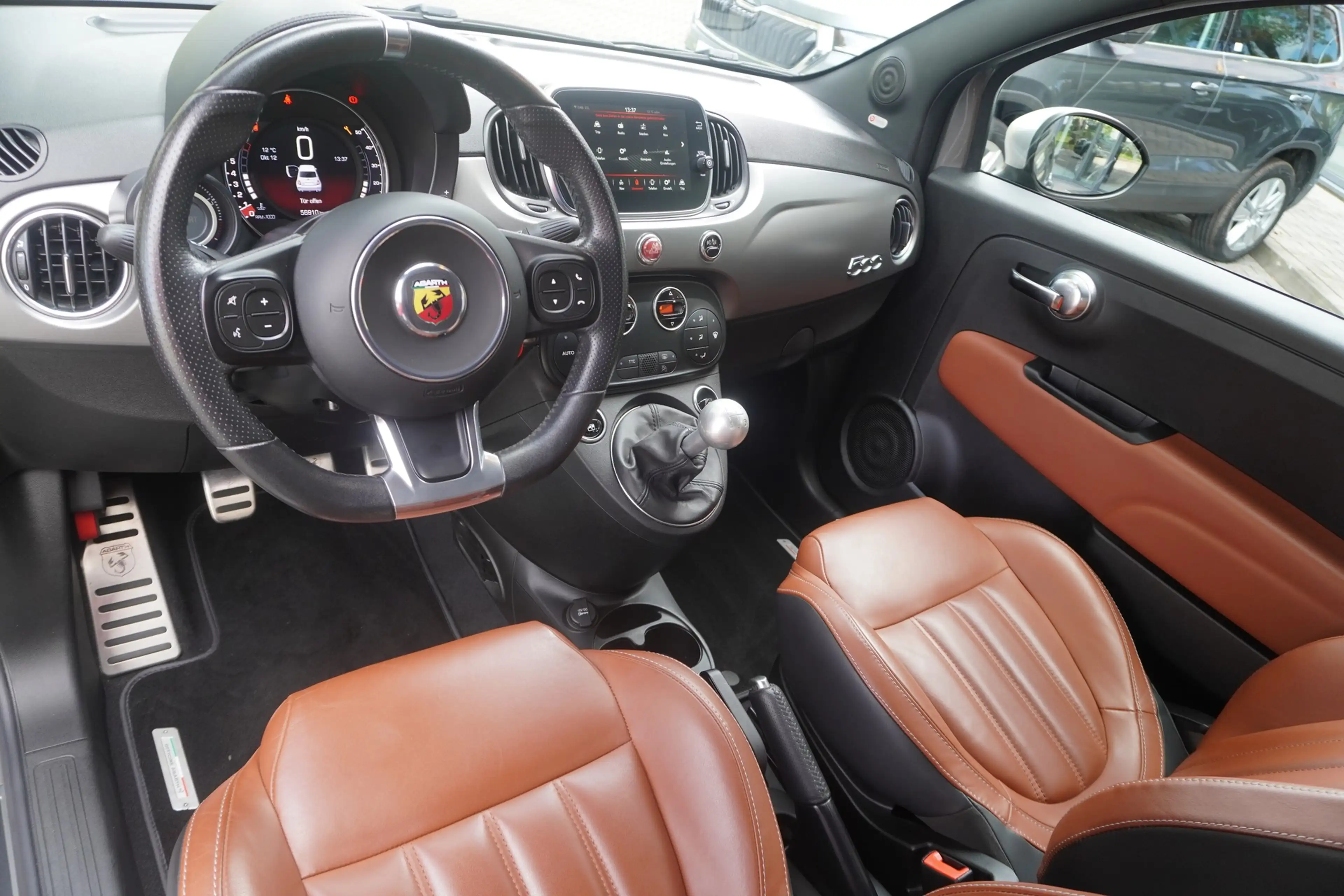 Abarth 595 1.4 Turismo Navi Sportsitze DAB Leder PDC — photo 10