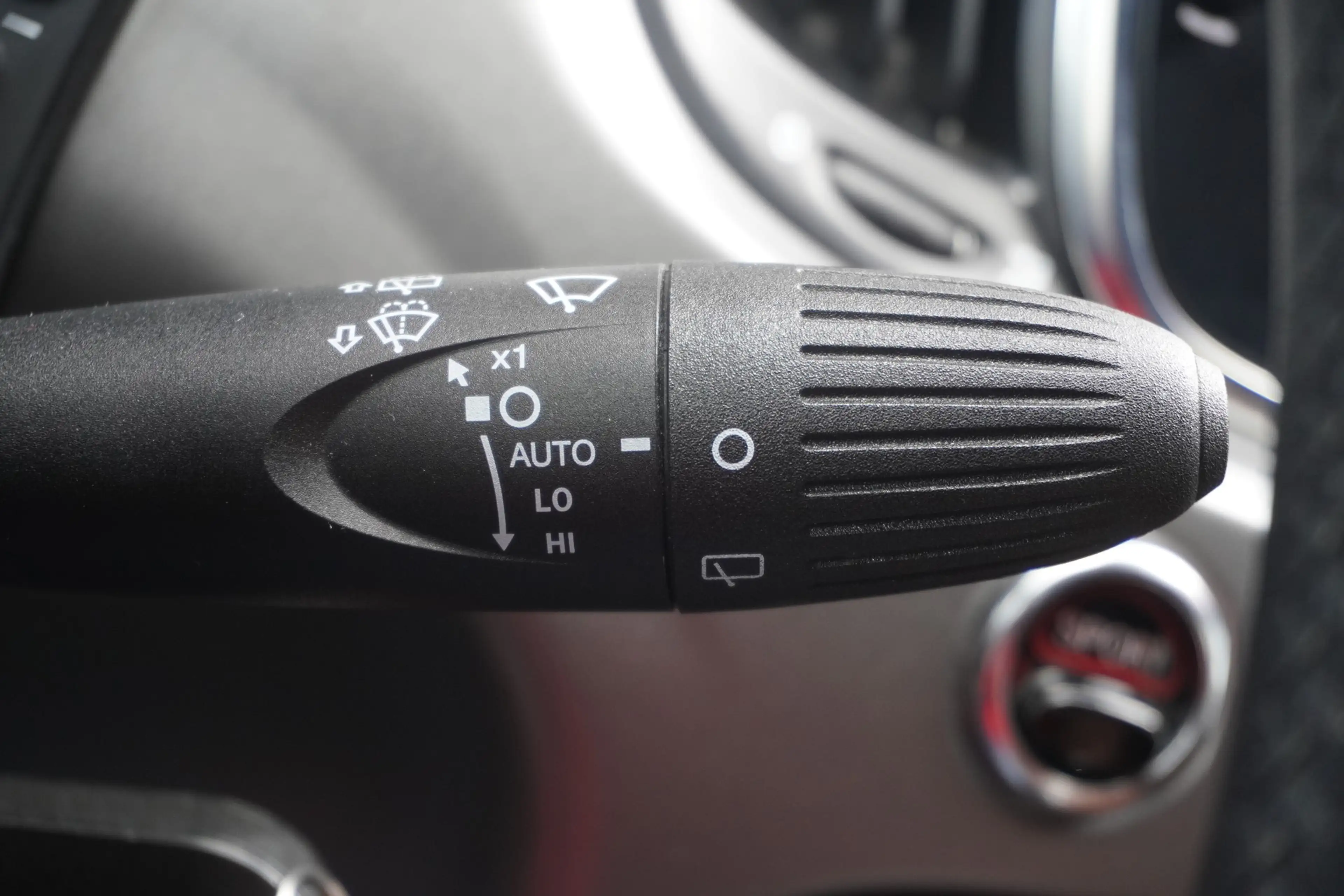 Abarth 595 1.4 Turismo Navi Sportsitze DAB Leder PDC — photo 18