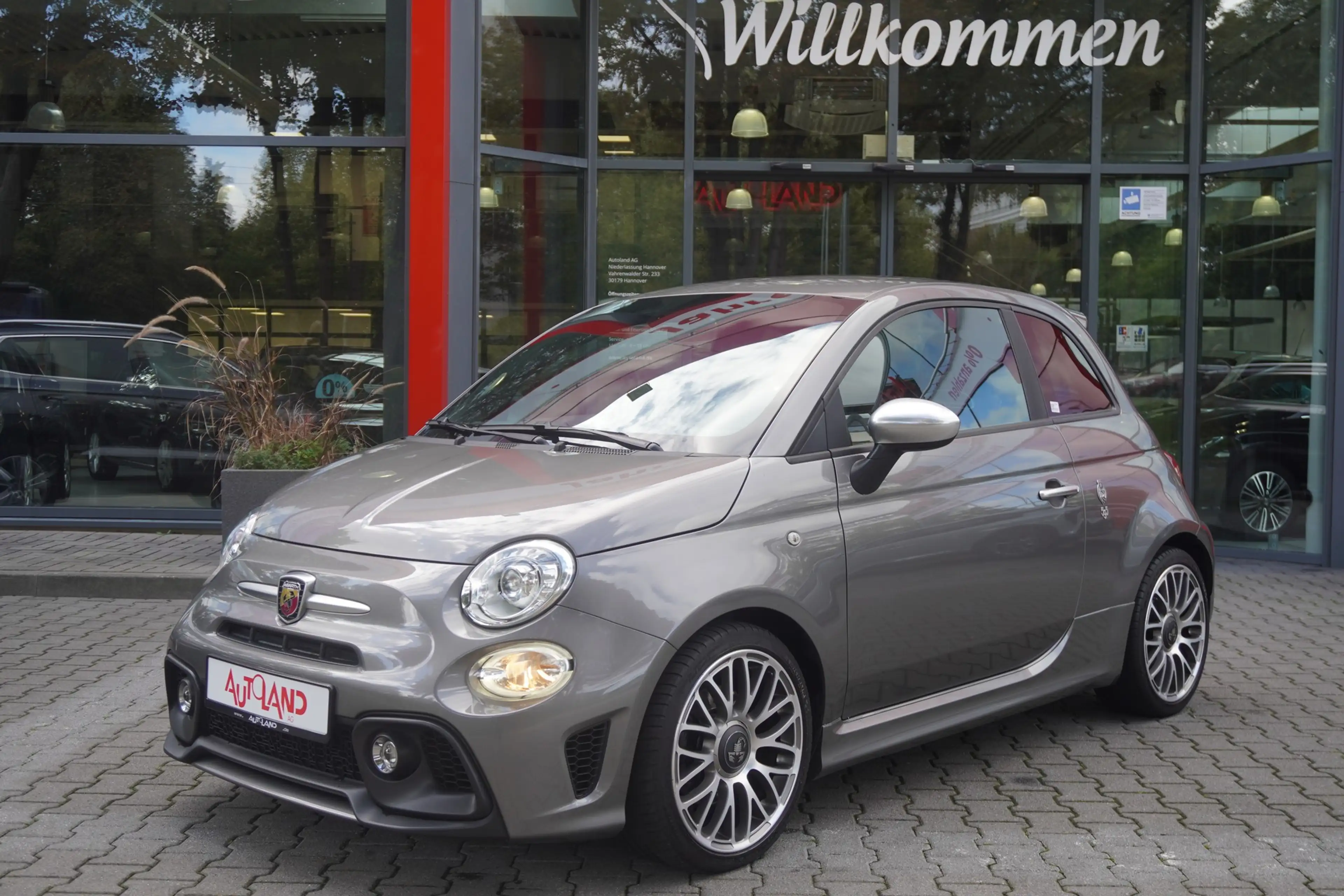 Abarth 595 1.4 Turismo Navi Sportsitze DAB Leder PDC — photo 2
