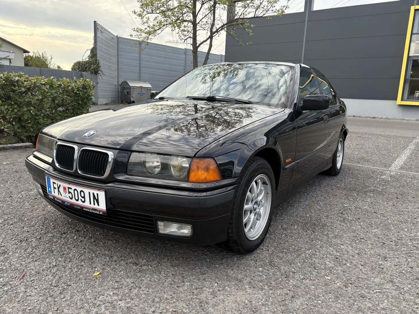 BMW 325 325td Österreich-Paket - 1