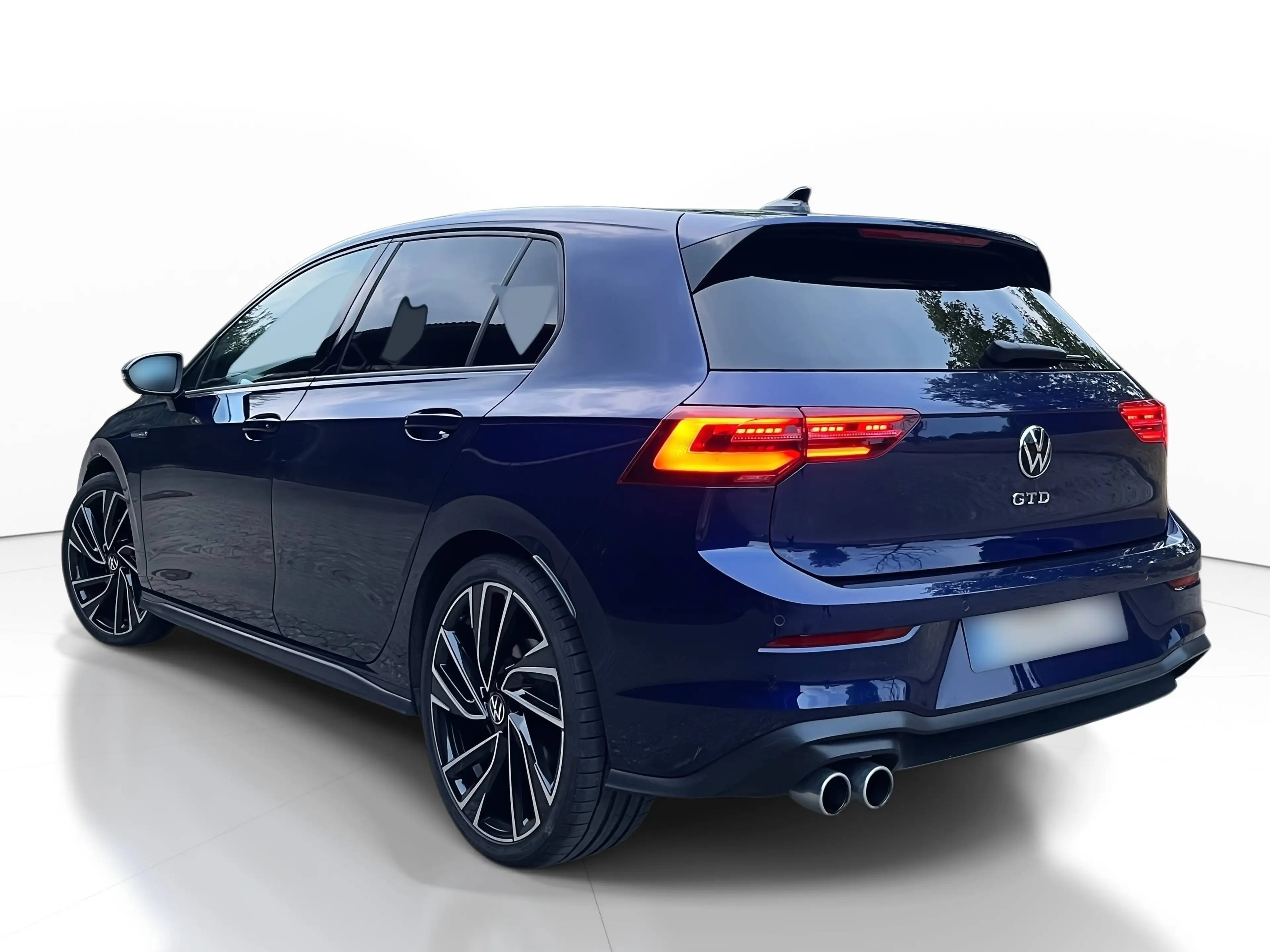 Volkswagen Golf GTD *PDC*MatrixLED*Navi* — photo 3