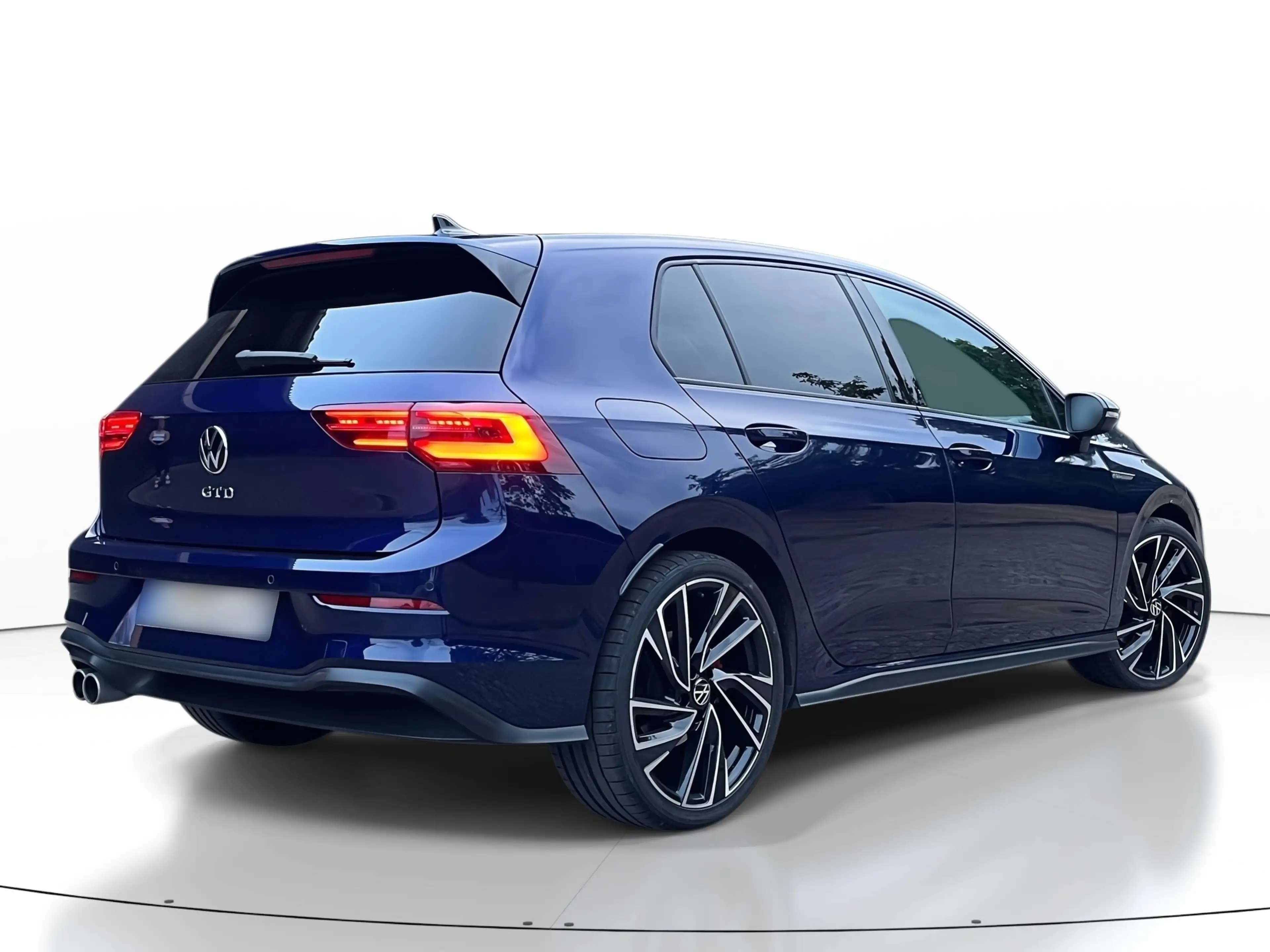 Volkswagen Golf GTD *PDC*MatrixLED*Navi* — photo 4