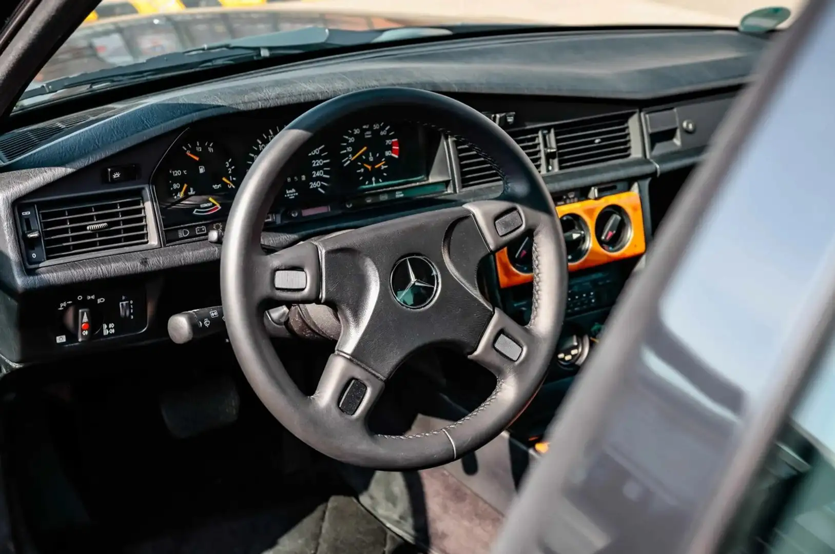 Mercedes-Benz 190 190 2.6 E Nero - 1