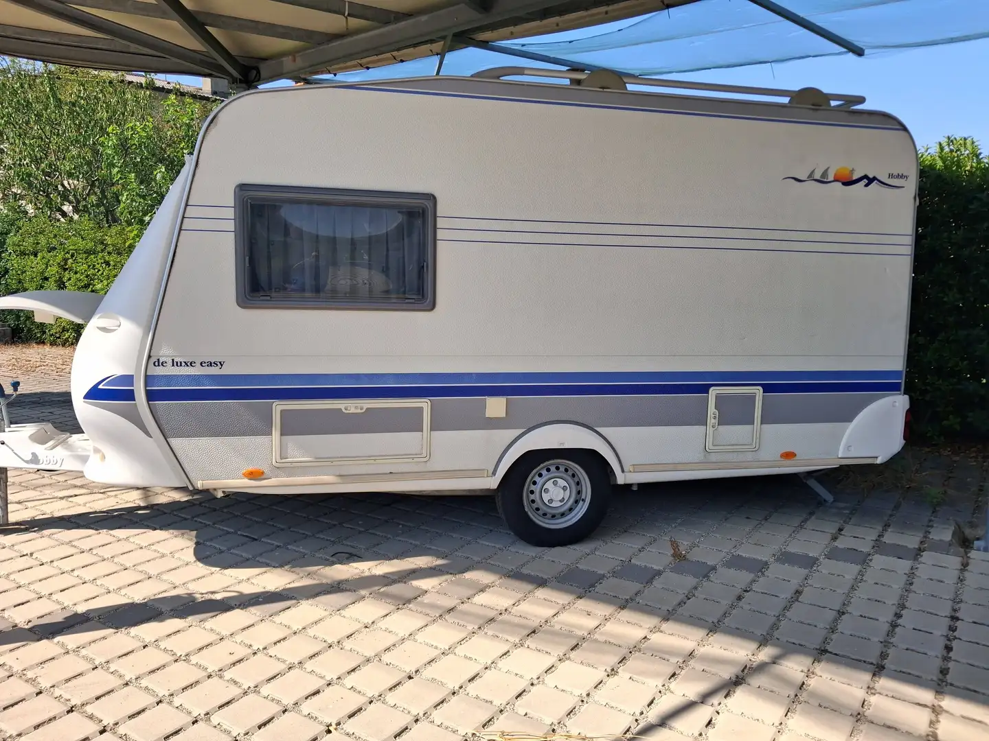 Caravans-Wohnm Hobby 400 kb de luxe easy Weiß - 2