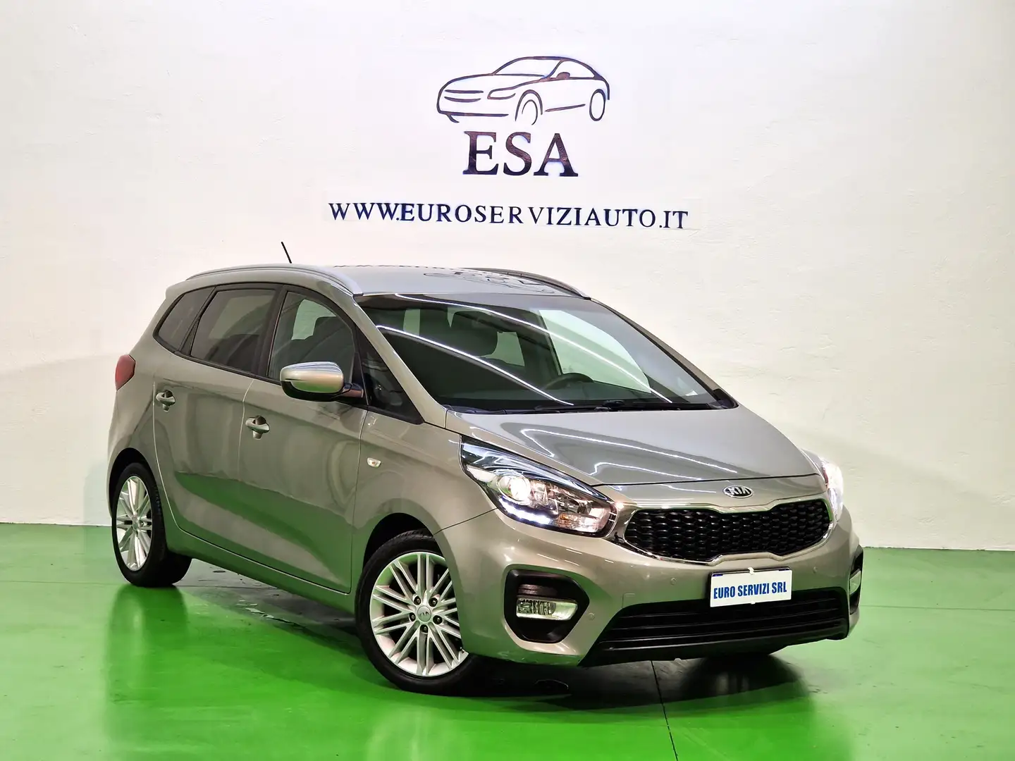 Kia Carens 7 POSTI Carens 1.7 CRDi Class Grau - 1