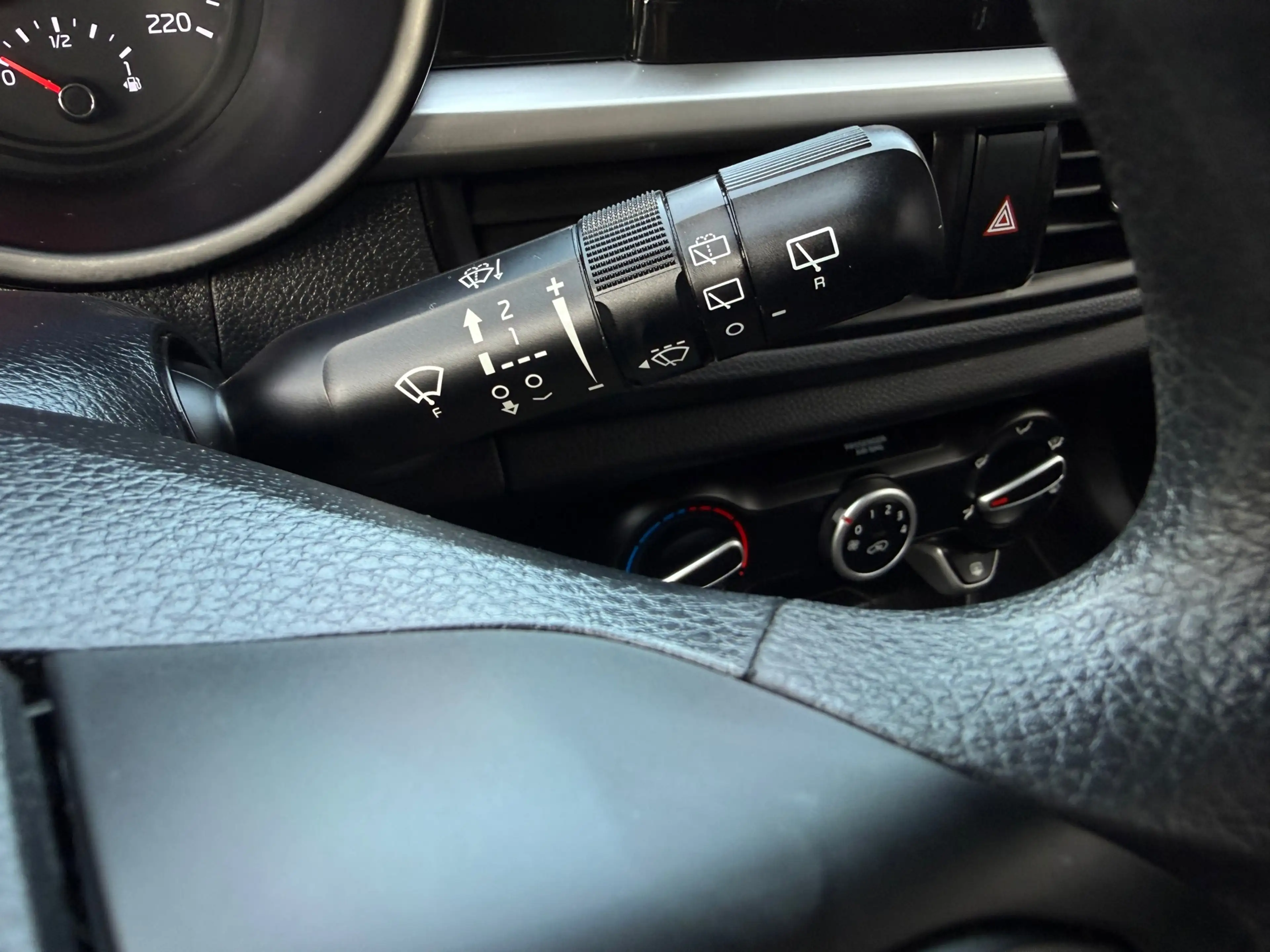 Kia Picanto 1.0 CVVT ComfortPlusLine*APK*NAP*NAVI*CAMERA*ELKT- — photo 21