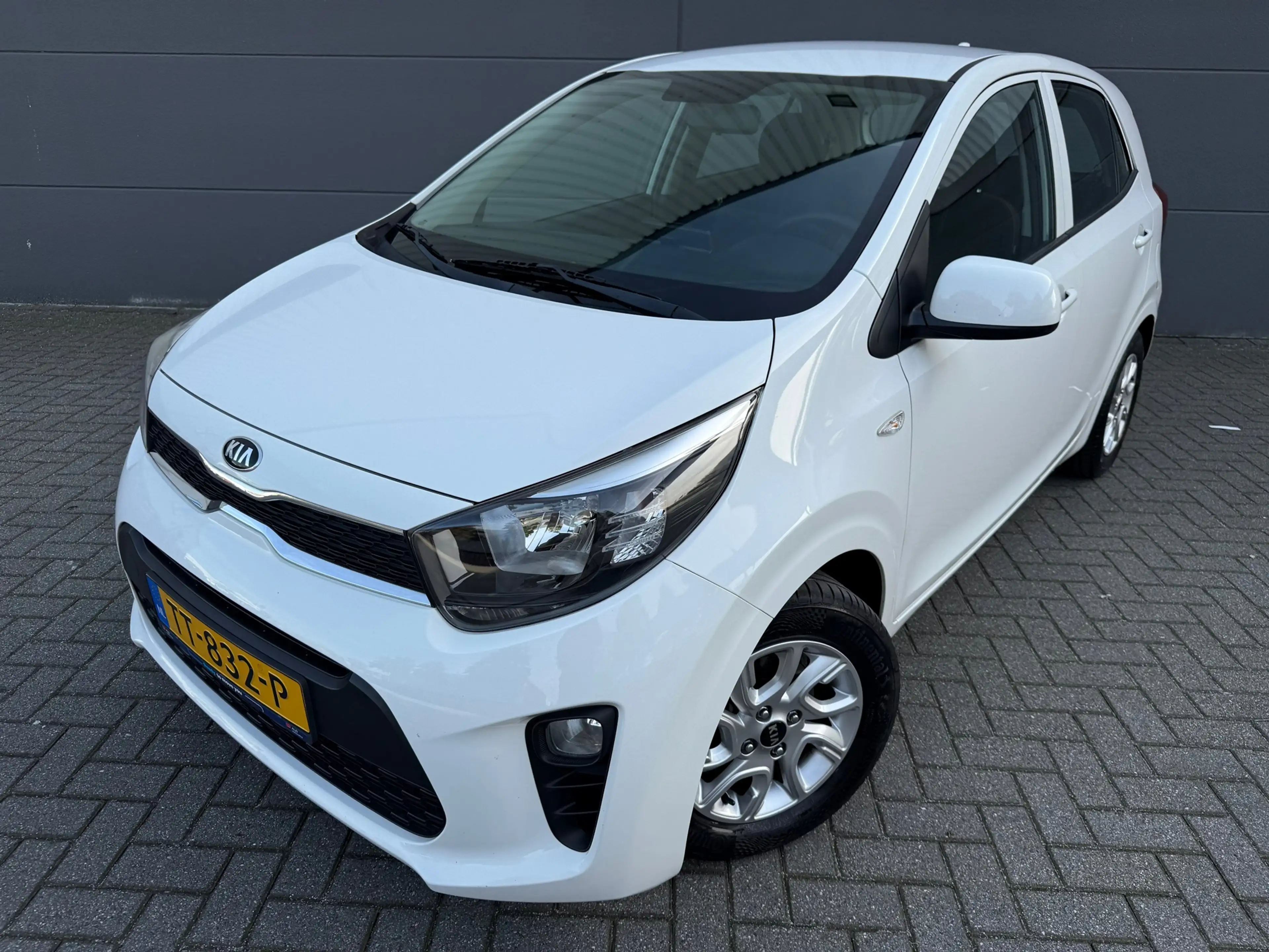 Kia Picanto 1.0 CVVT ComfortPlusLine*APK*NAP*NAVI*CAMERA*ELKT-