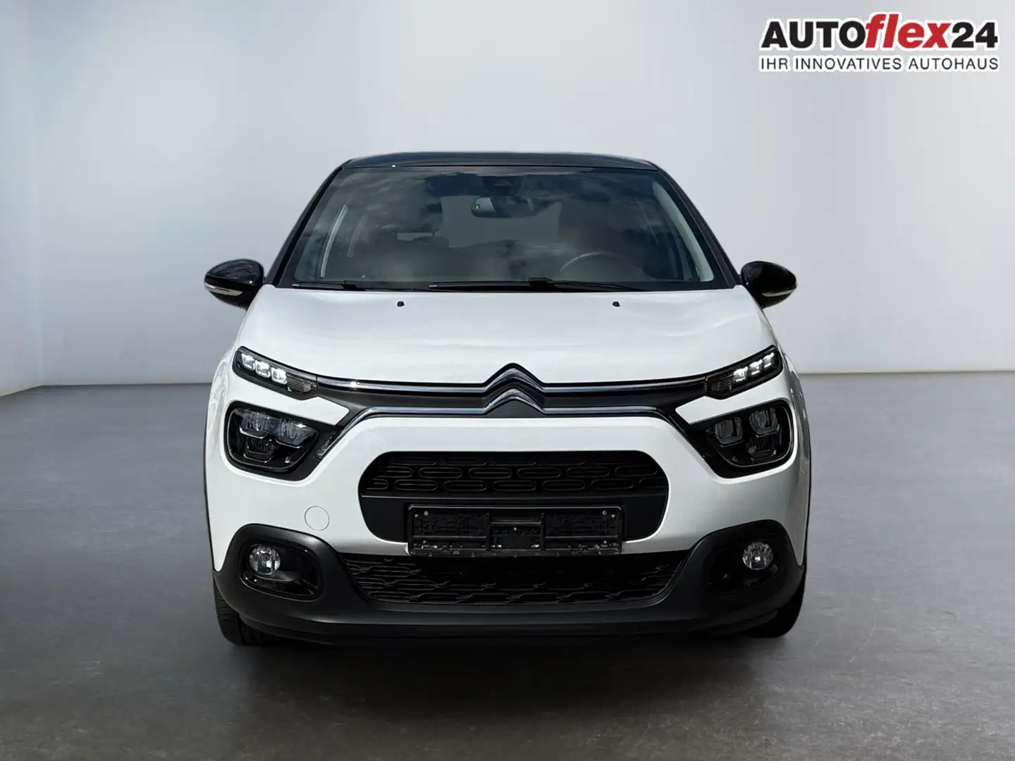 Citroen C3 1.2 PureTech 110 Shine Pack Navi Alu PDC 81 kW ... Wit - 2
