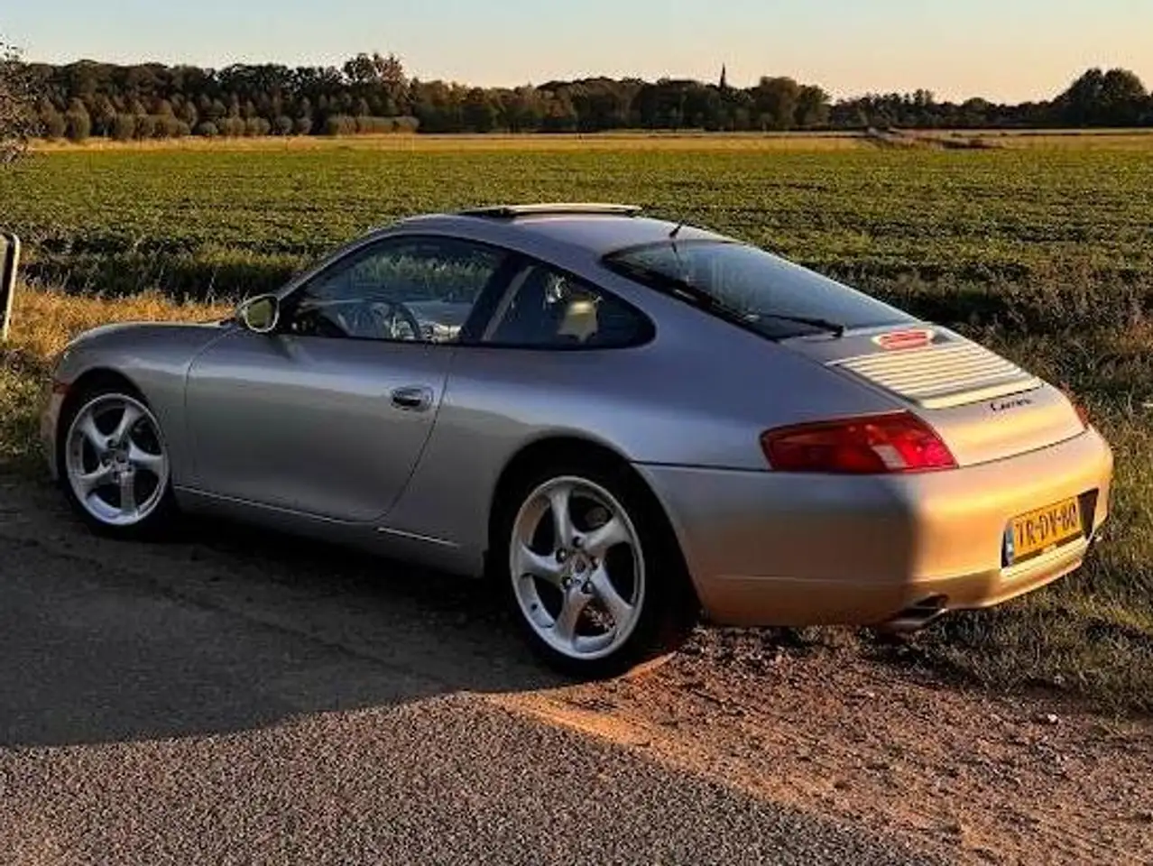 Porsche 996 Coupé Carrera 2 Tiptronic (IMS modificatie, NL geleverd met NAP), foto 4