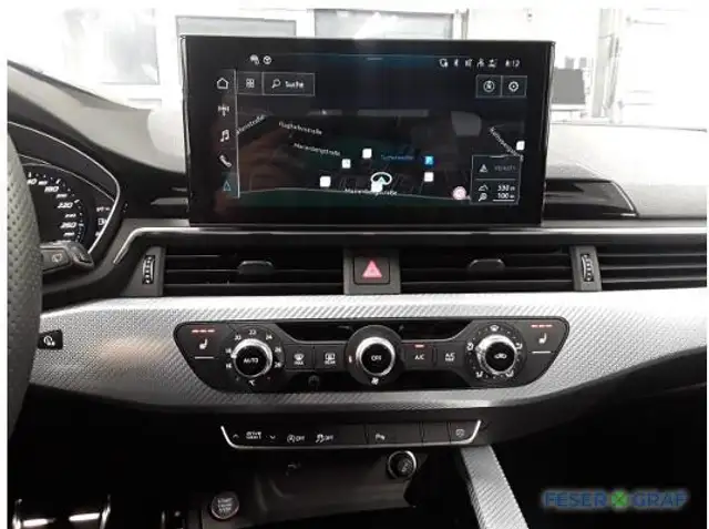 Audi RS4 view 7