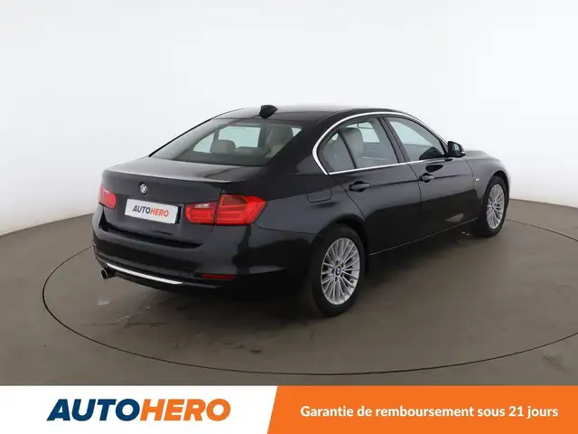 BMW 3 Series view 6