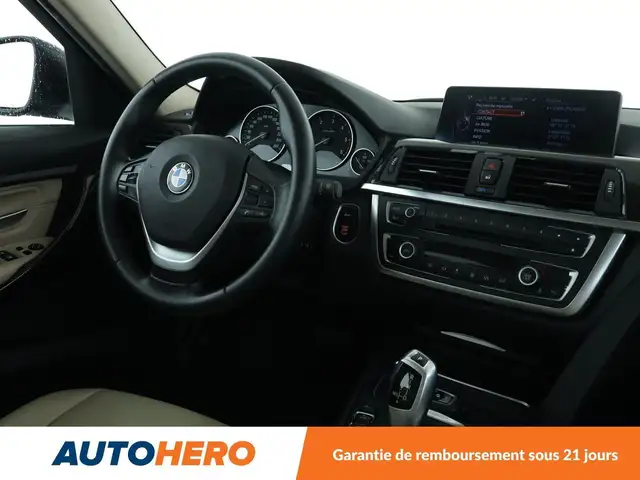BMW 3 Series view 13