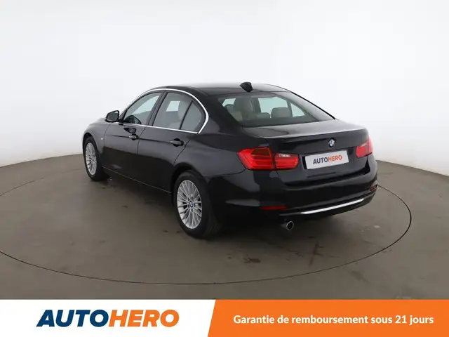 BMW 3 Series view 4