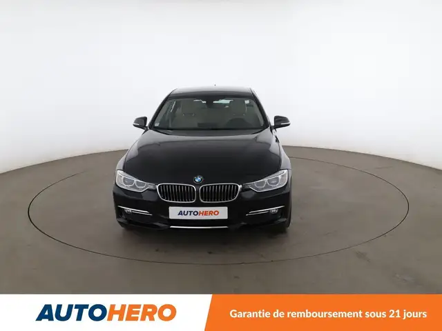 BMW 3 Series view 9