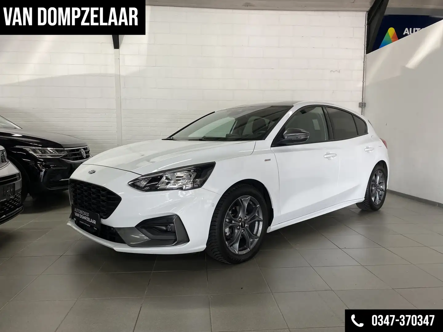 Ford Focus 1.5 ST - LINE 150 PK / AUTOMAAT / NAVI / CAMERA / White - 1