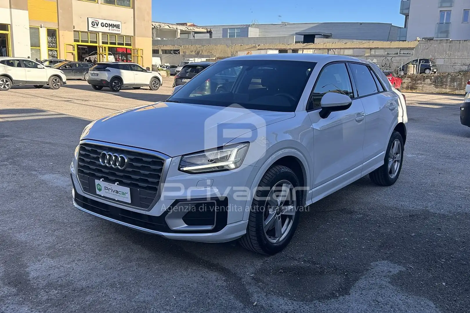 Audi Q2 Q2 1.6 TDI Sport Weiß - 1