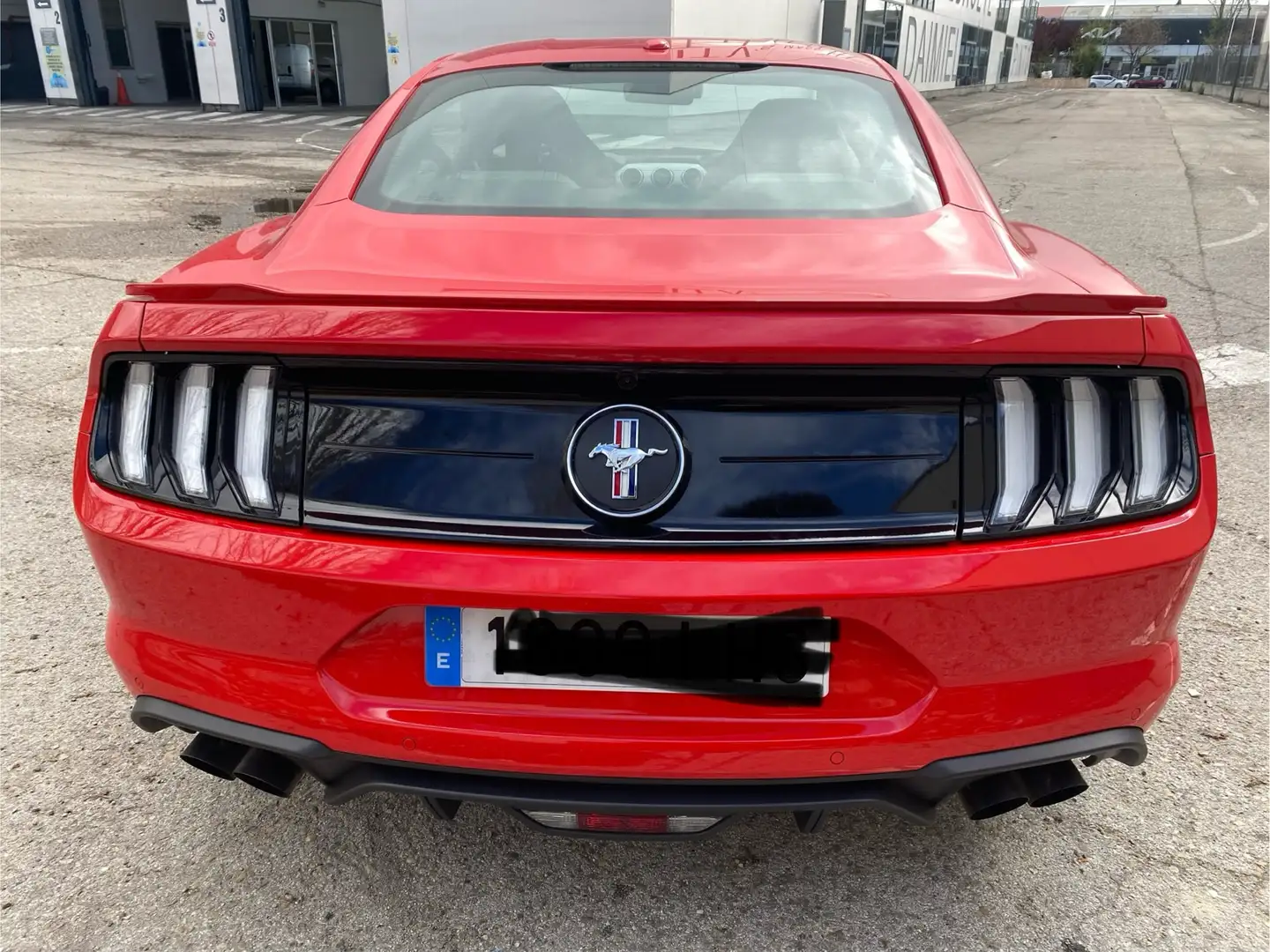 Ford Mustang Fastback 2.3 EcoBoost 214kW Rojo - 2