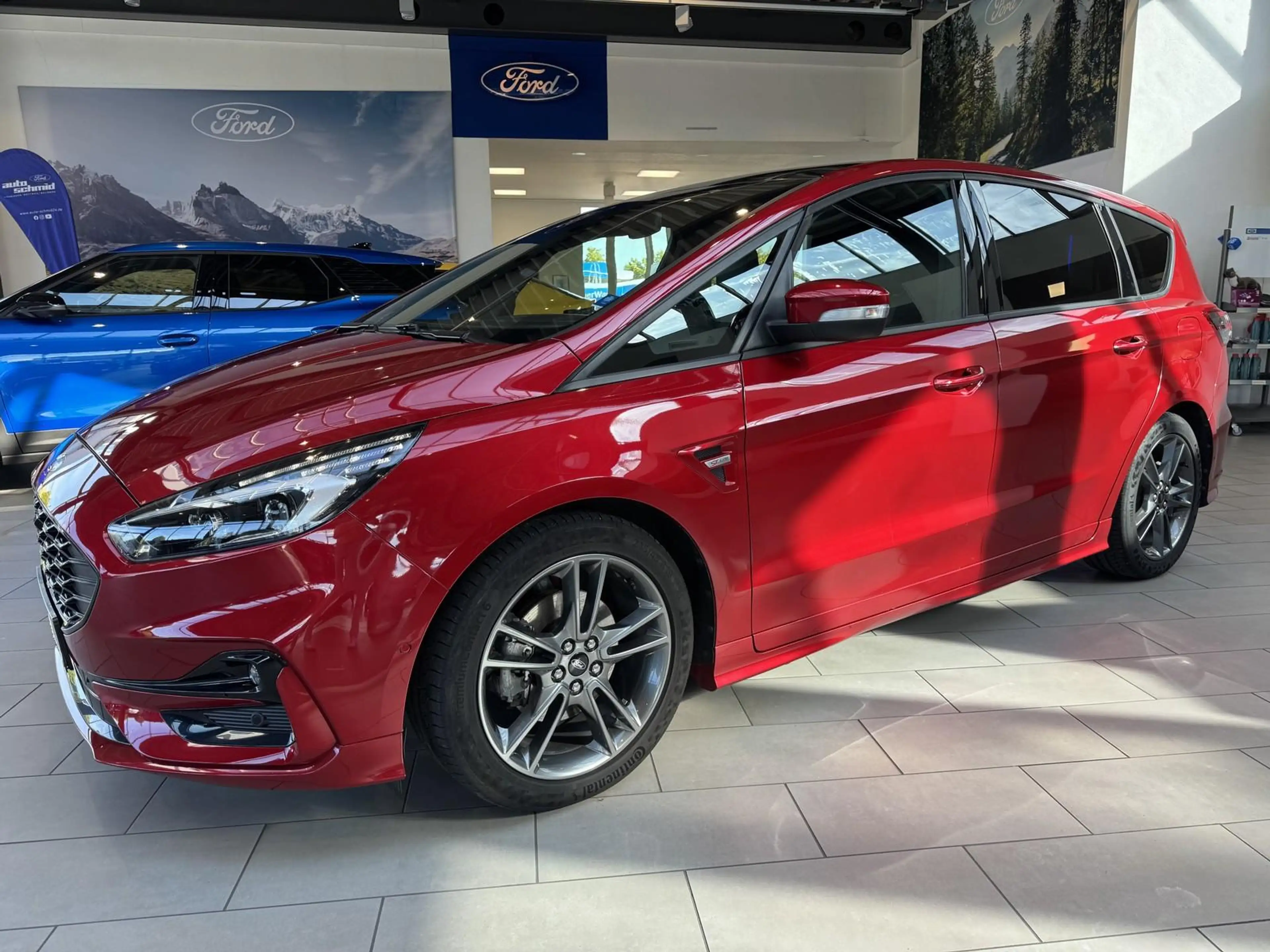 Ford S-Max FHEV Hybrid ST-Line Panorama + adapt. LED — photo 2