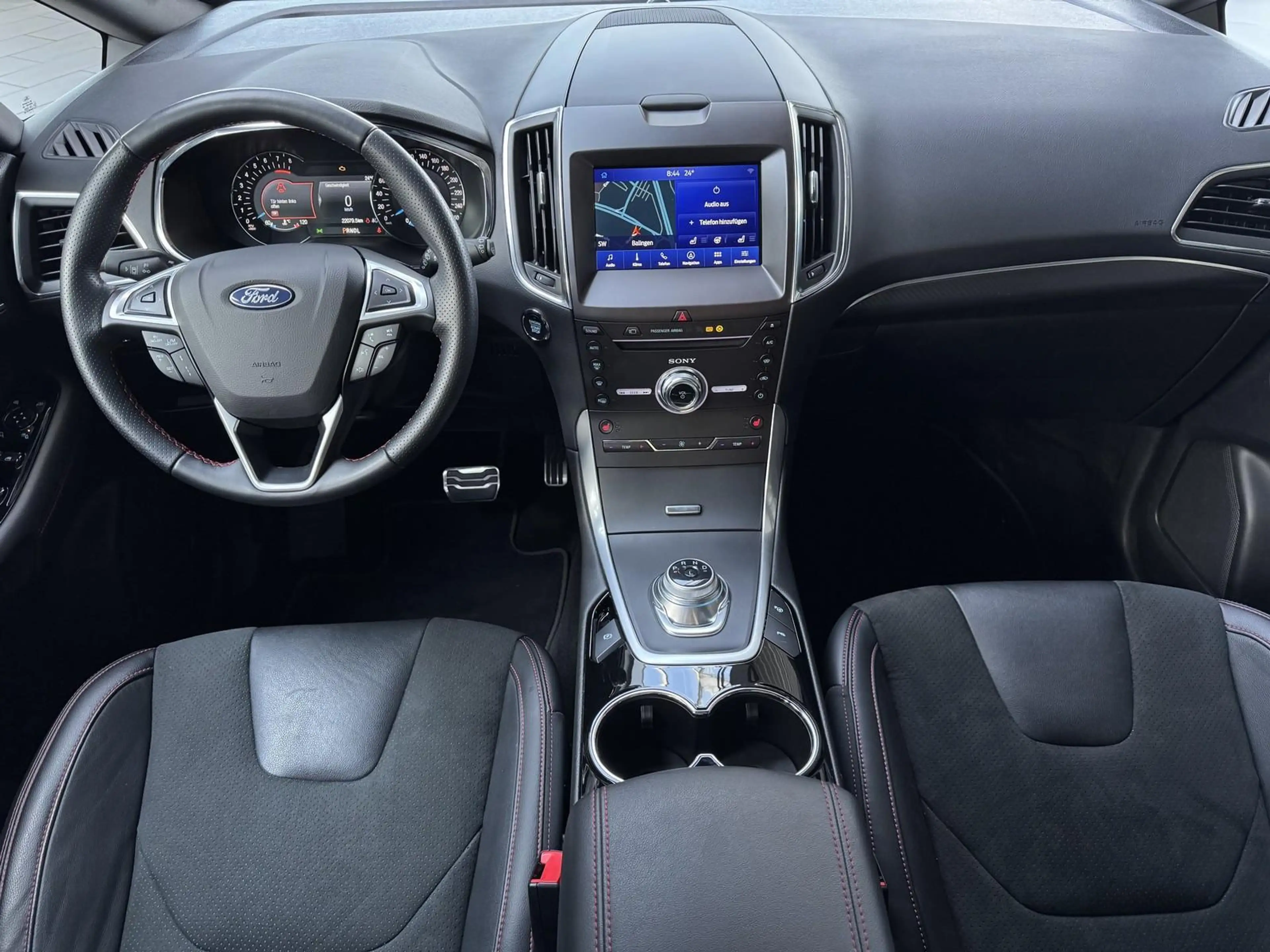 Ford S-Max FHEV Hybrid ST-Line Panorama + adapt. LED — photo 11