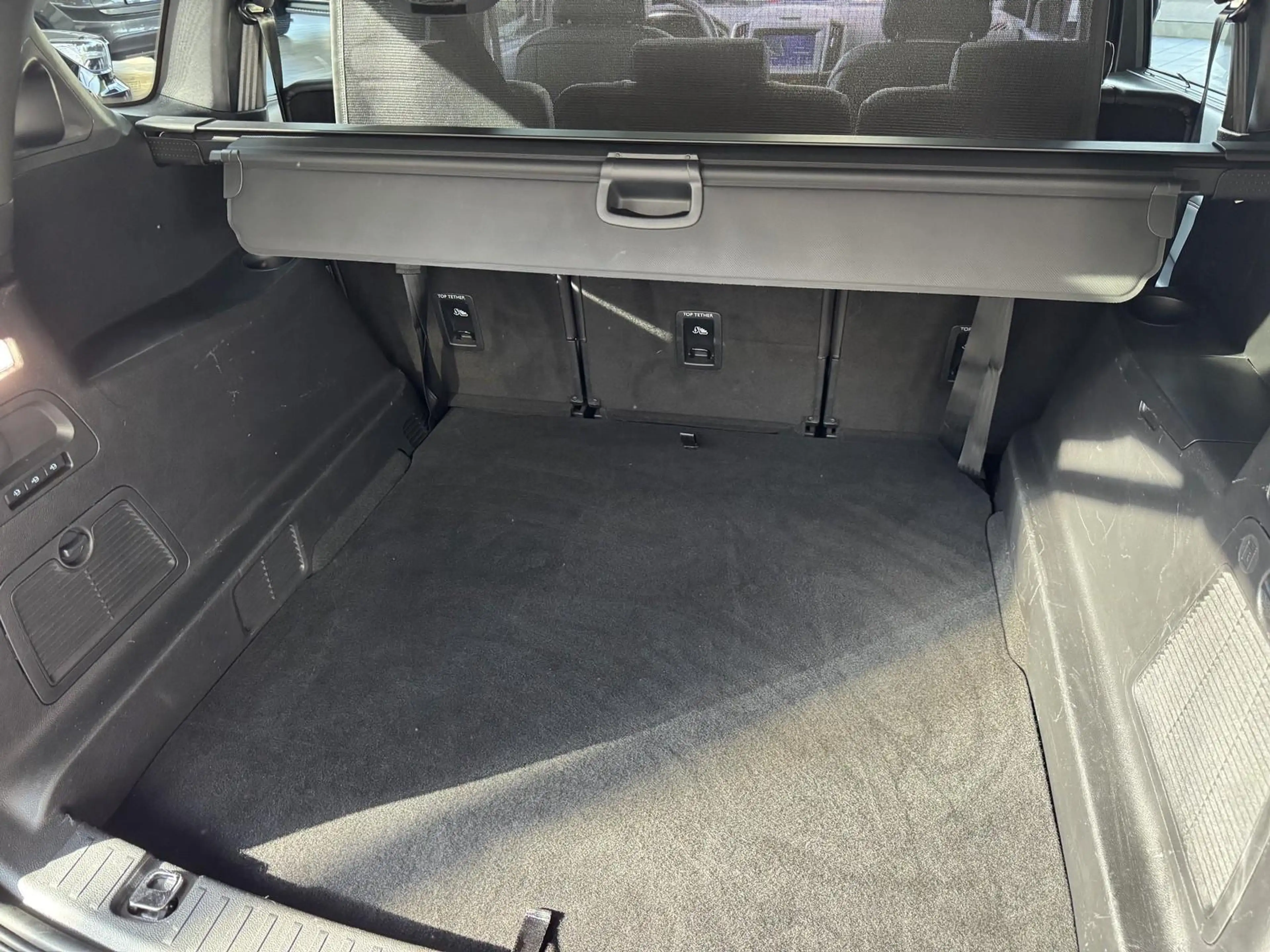 Ford S-Max FHEV Hybrid ST-Line Panorama + adapt. LED — photo 14