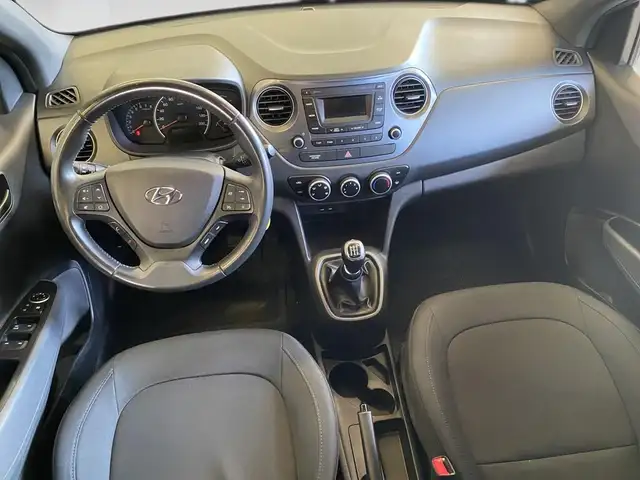 Hyundai i10 view 6